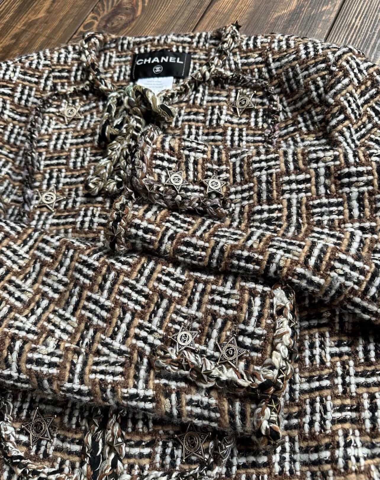 Chanel Chanel blazer Size M / US 6-8 / IT 42-44 - 2 Thumbnail