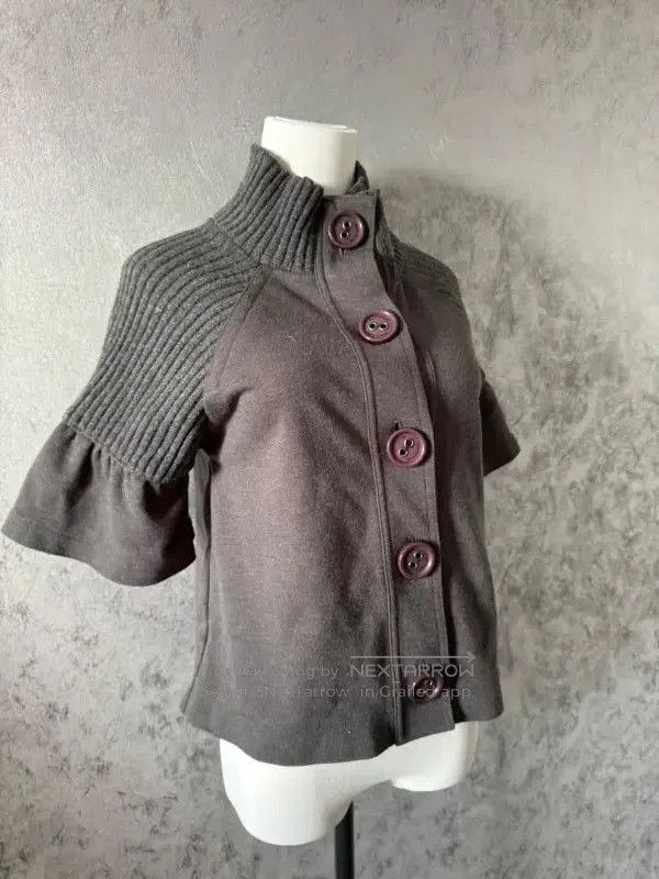 Burberry Burberry Gray Short Cardigan for Women. Size M / US 6-8 / IT 42-44 - 6 Thumbnail