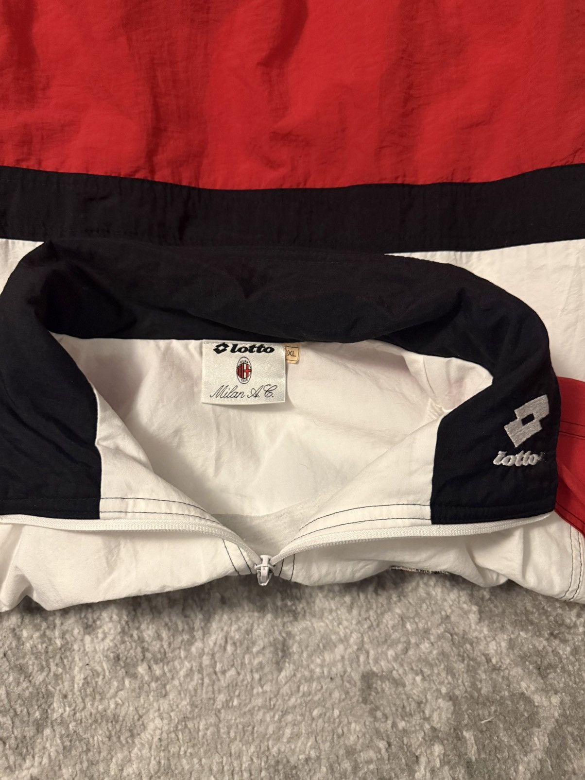 Vintage AC Milan Retro/Vintage Jacket XL Size US XL / EU 56 / 4 - 4 Thumbnail