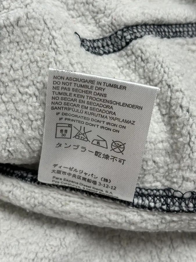 Diesel 2000s Diesel Grey Striped Cozy Zip-up Hoodie Size US L / EU 52-54 / 3 - 14 Thumbnail