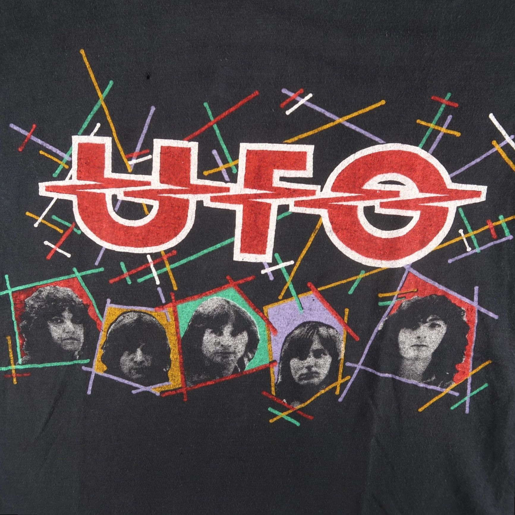 Vintage VINTAGE 1981 UFO American Tour Graphic Tee Shirt Adult Medium Black 80s Rock Unisex Size US M / EU 48-50 / 2 - 3 Thumbnail