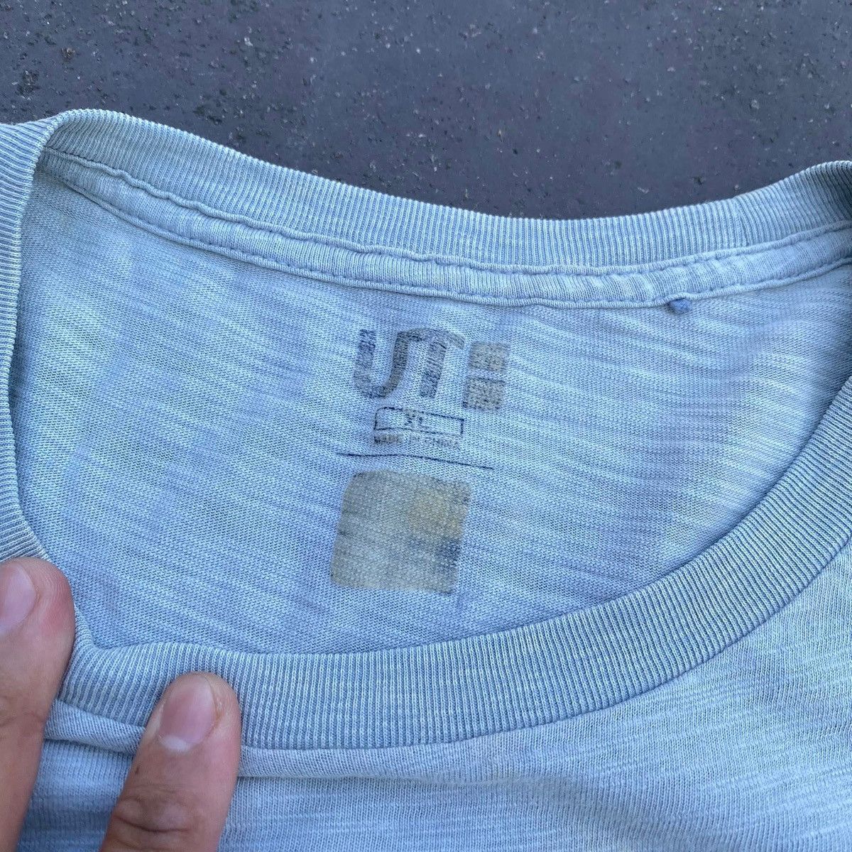 Uniqlo RARE ‼️ Hokusai Blue Size US XL / EU 56 / 4 - 3 Thumbnail