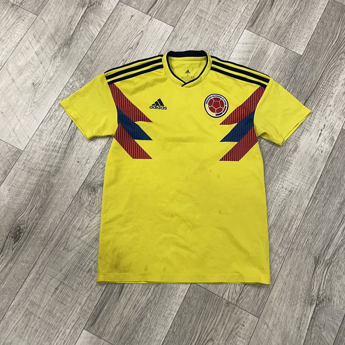 Adidas Match worn adidas Colombiana Columbia socce tee jersey shirt Size US S / EU 44-46 / 1 - 1 Thumbnail
