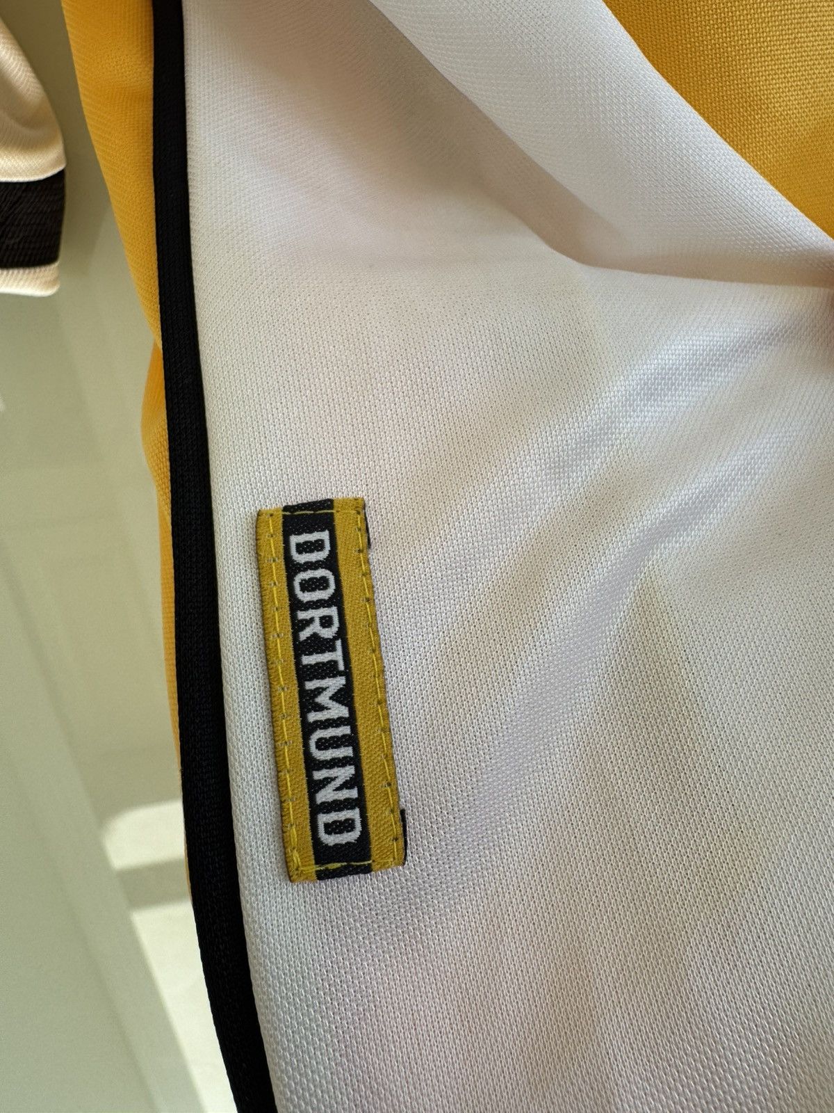 Nike Hassler 20 Borussia Dortmund 1998-1999 Vintage Socce Jersey Size US XL / EU 56 / 4 - 18 Thumbnail