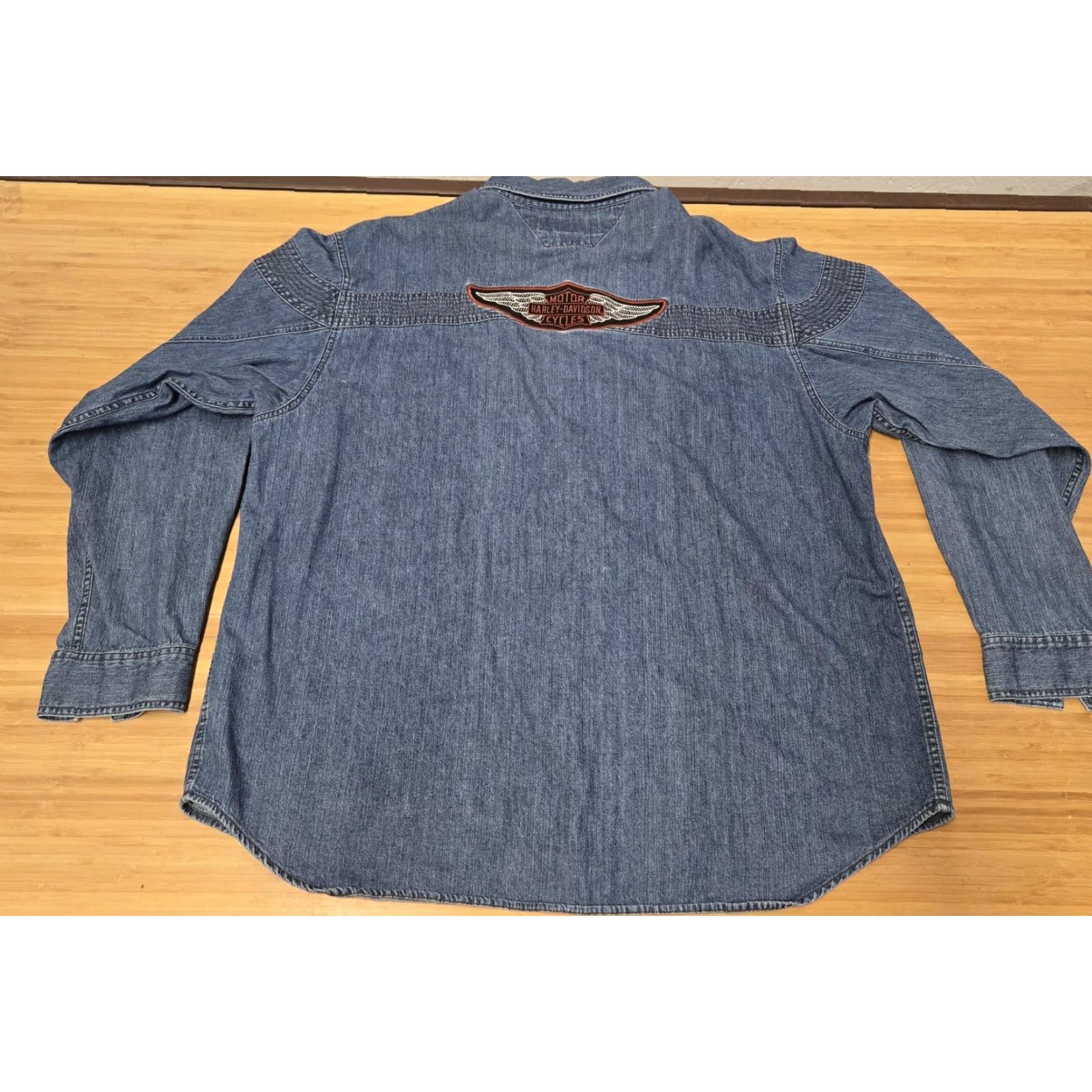 Harley Davidson VINTAGE Harley-Davidson Shirt Mens 2XL Blue Denim Button-Up Embroidered Biker Motorcycle Shirt Size US XXL / EU 58 / 5 - 6 Thumbnail