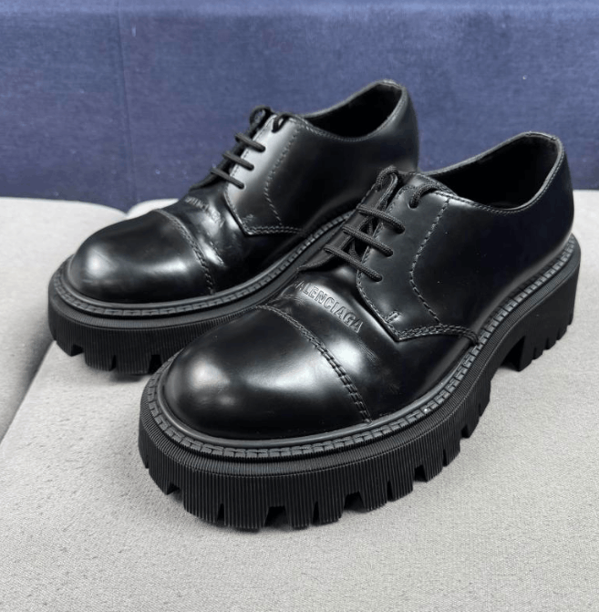 Balenciaga Balenciaga men's casual shoes Size US 7 / EU 40 - 1 Thumbnail