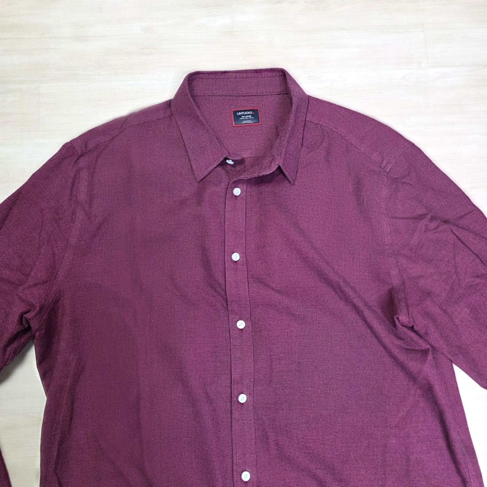 UNTUCKit UNTUCKit Slim Fit Burgundy Long Sleeve Button Down Shirt Cotton XXL Men’s Button-Up Shirt Size US XXL / EU 58 / 5 - 3 Thumbnail