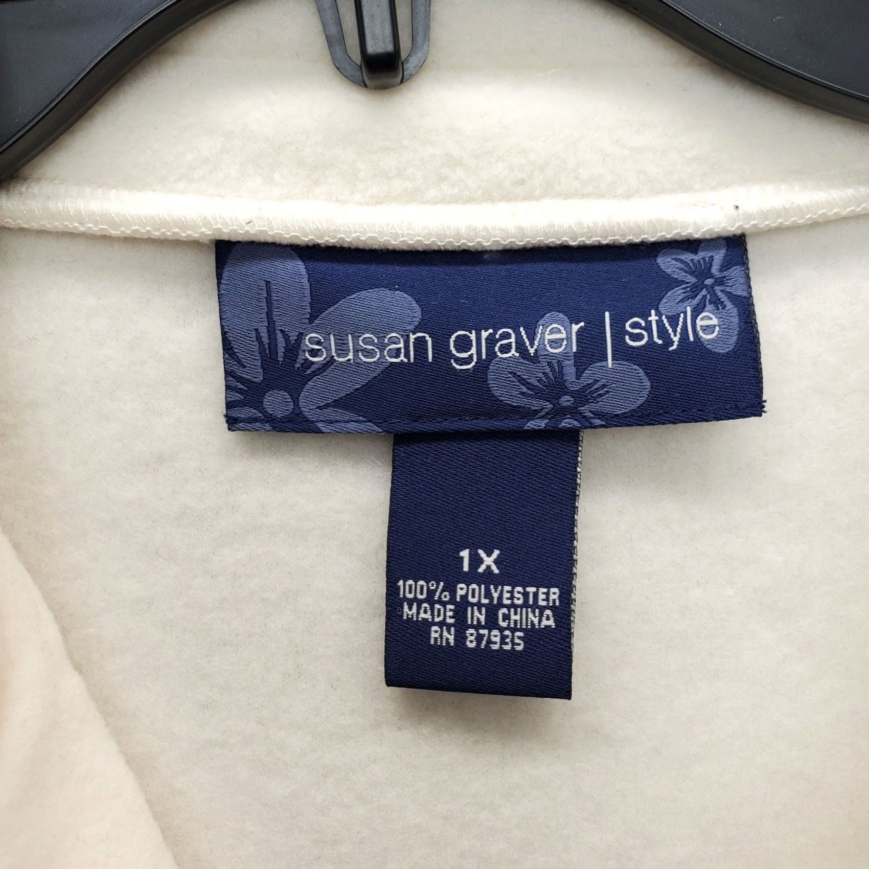 Vintage Susan Graver Vest Women 1X Tan Pouch Pocket Sleeveless Mock Neck Full Zip Vest Womens Size 1X Tan Pockets Zip Size XL / US 12-14 / IT 48-50 - 5 Thumbnail