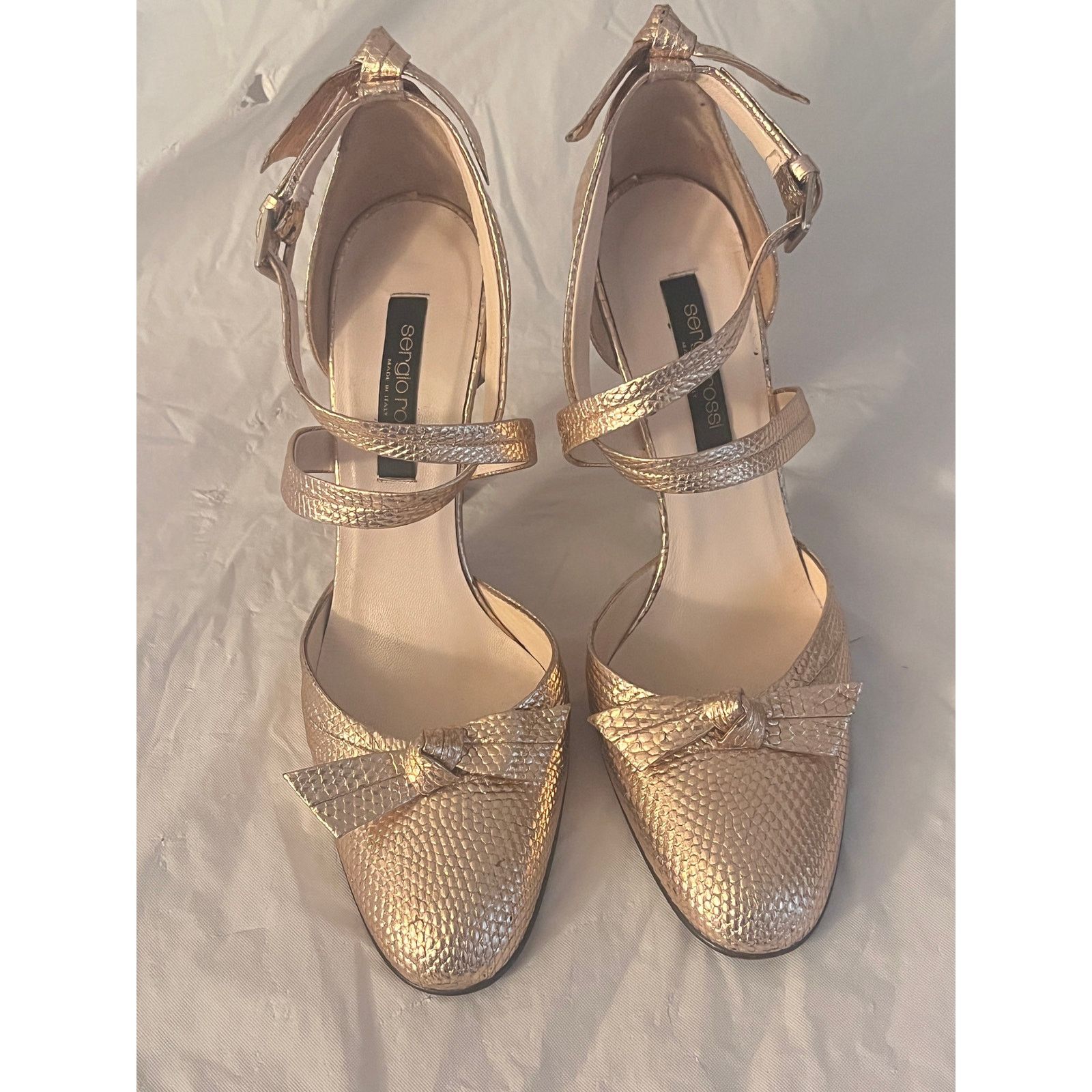 Sergio Rossi Sergio Rossi Rose Gold Pumps Womens Size 35 US: 5 Round Toe Size US 5 / IT 35 - 3 Thumbnail