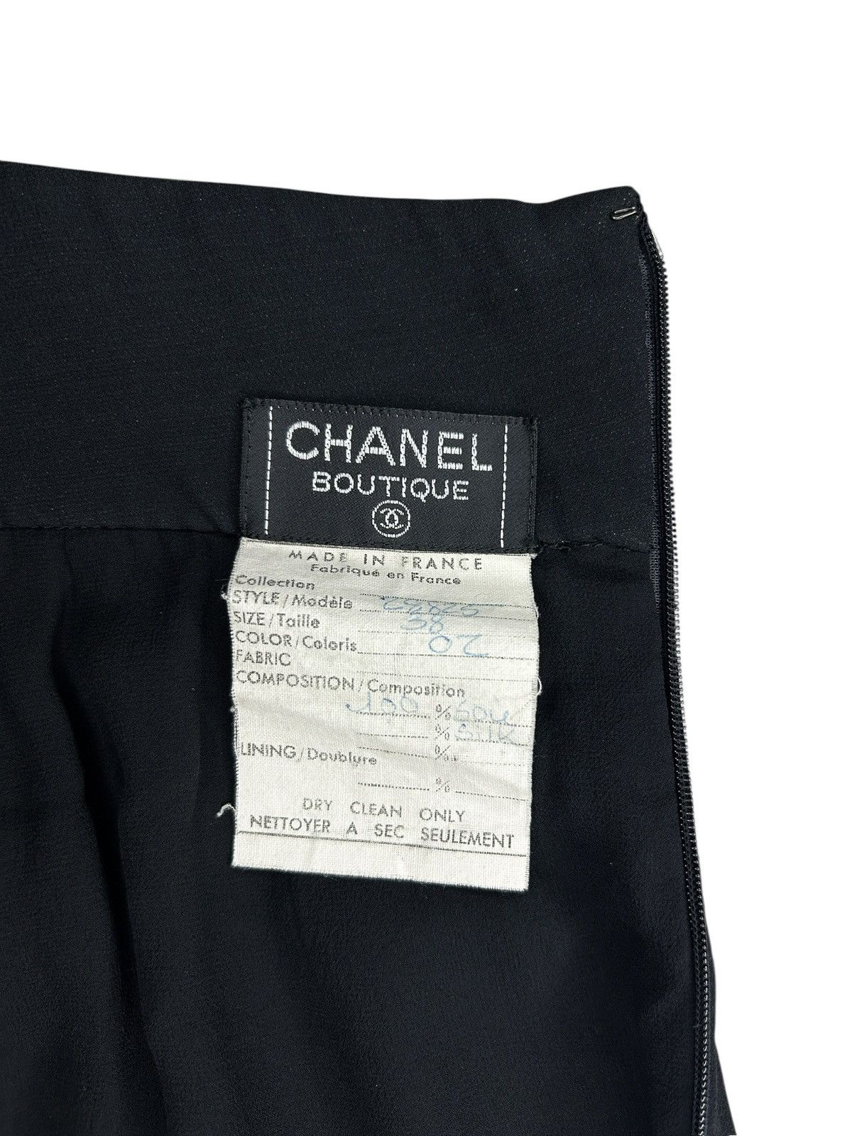 Chanel 90s Pleated Silk Skirt Size 27" / US 4 / IT 40 - 2 Thumbnail
