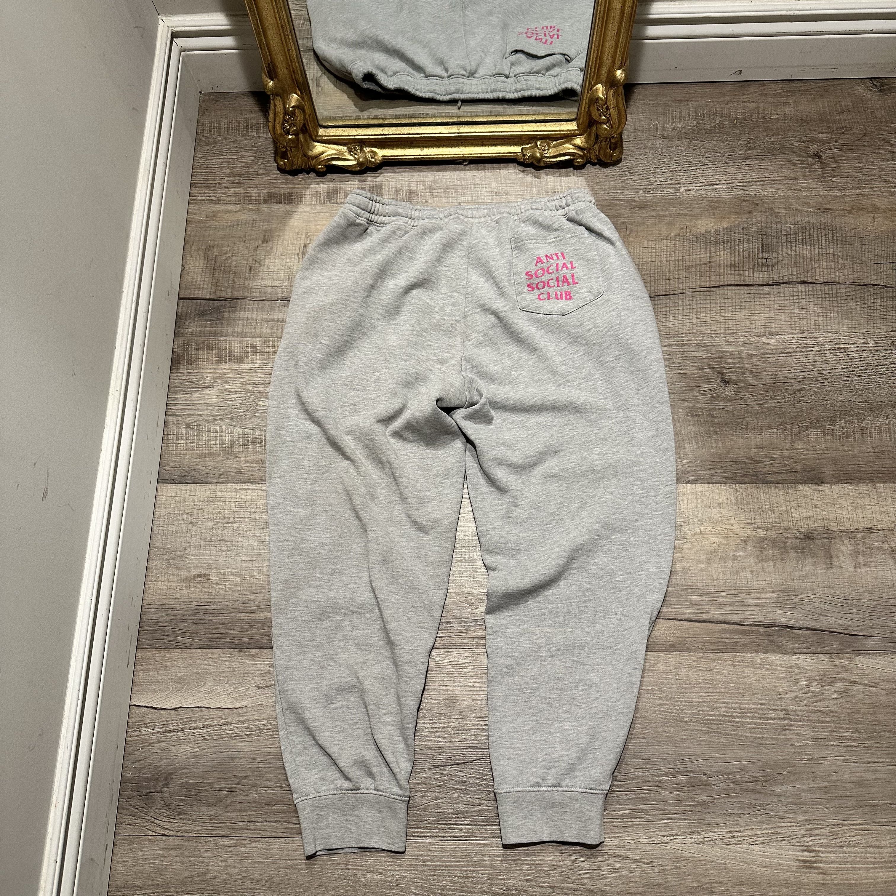 Anti Social Social Club Anti Social Social Club sweatpants Size US 34 / EU 50 - 5 Thumbnail