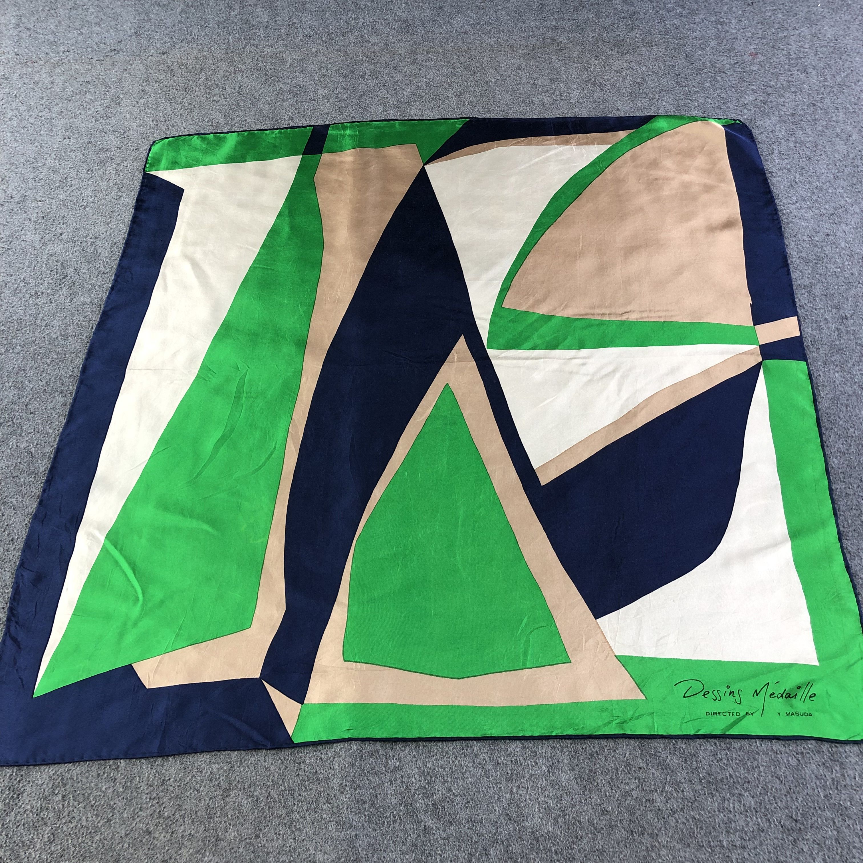 Vintage Dessins Abstract Design Hand Rolled Silk Scarf M636 Size ONE SIZE - 1 Thumbnail