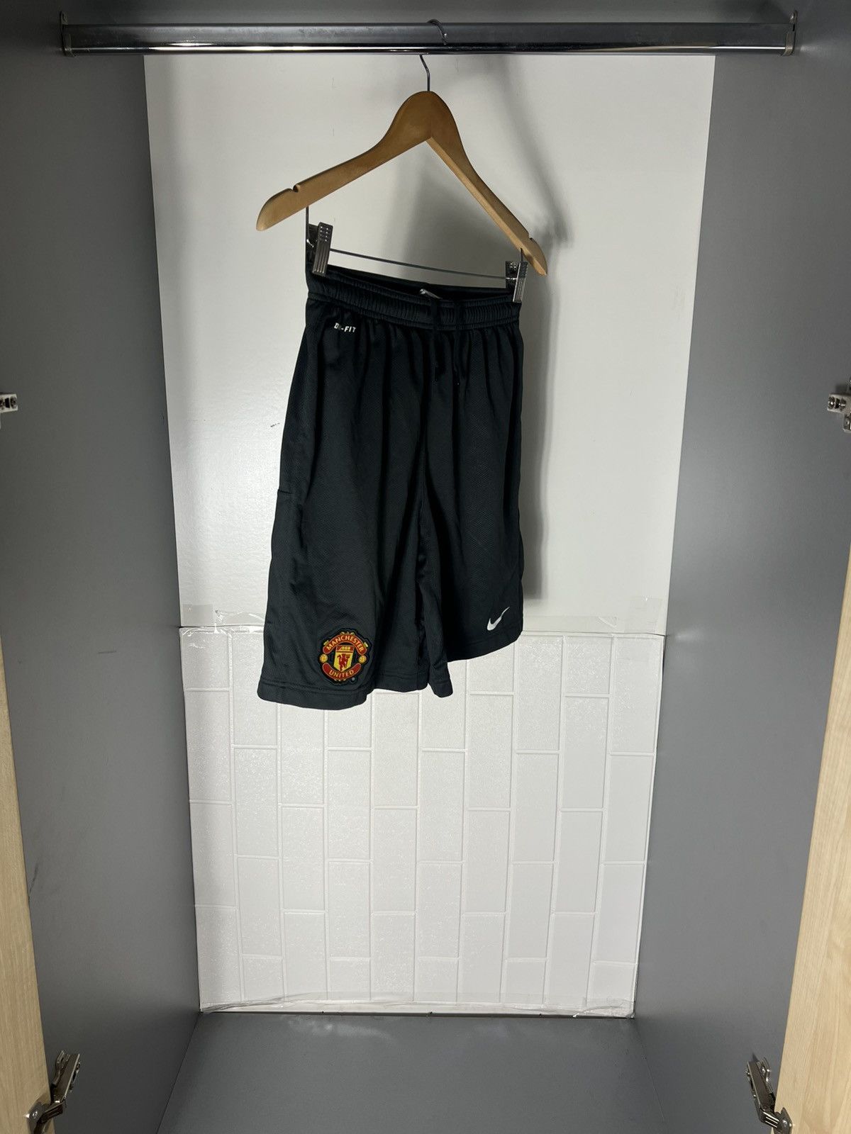 Nike VINTAGE NIKE FC MANCHESTER UNITED ENGLAND SOCCER JERSEY 90s Size US S / EU 44-46 / 1 - 3 Thumbnail