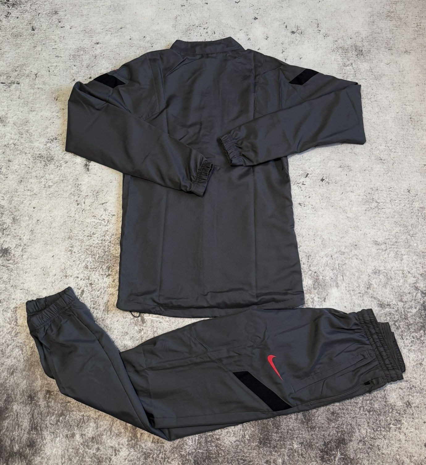 Nike PSG Tracksuit Set Jacket Pants Soccer Training Suit Nike XS Size US XS / EU 42 / 0 - 16 Thumbnail