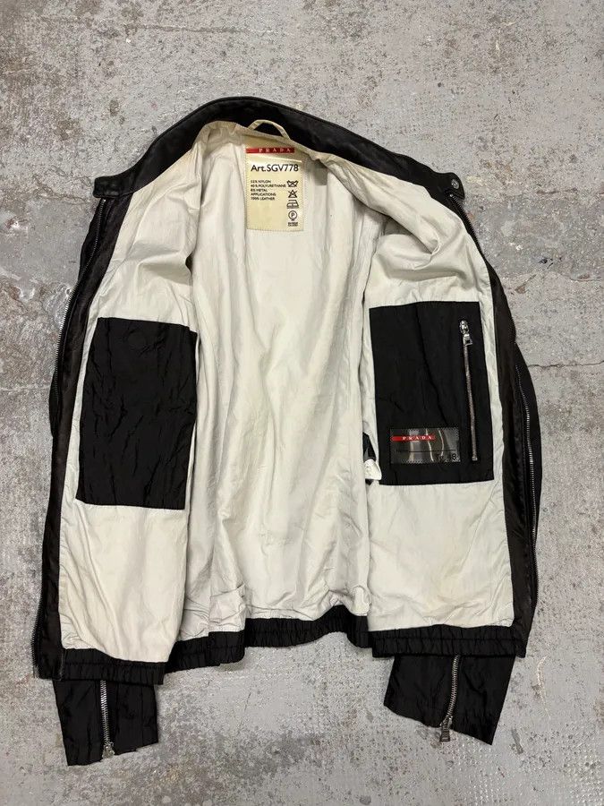 Prada 2000s Prada Black Minimalist Jacket Size US M / EU 48-50 / 2 - 8 Thumbnail
