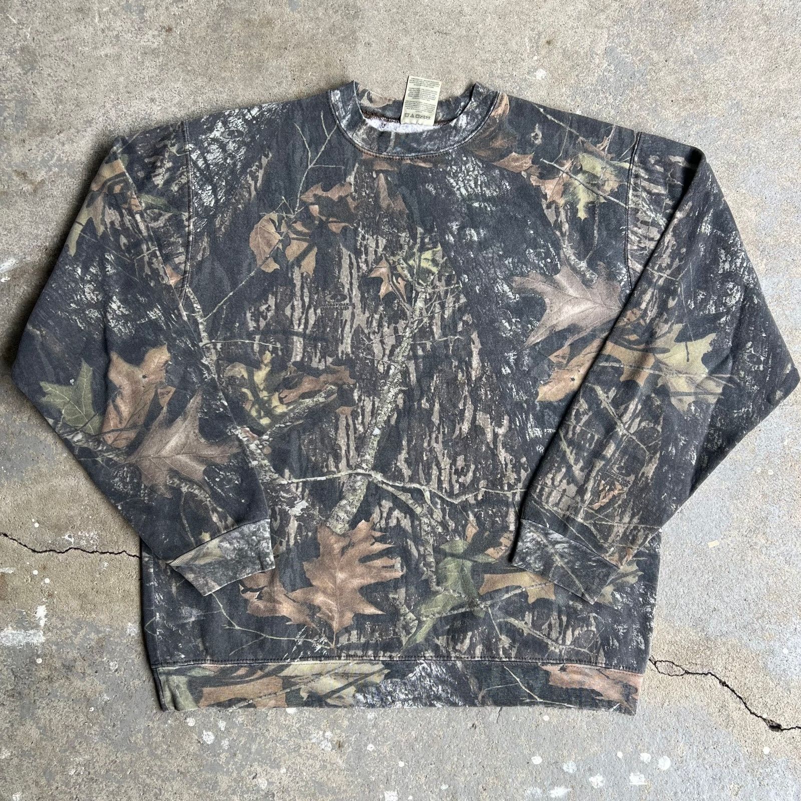 Vintage Y2K mossy oak camo blank crewneck sweatshirt