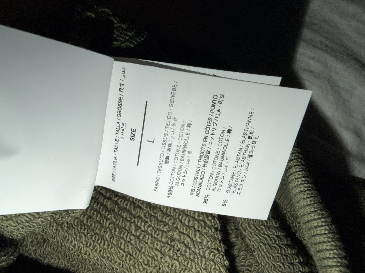 Off-White Off-White Spray Arrow Skate Crewneck Winter Moss Size L Size US L / EU 52-54 / 3 - 6 Thumbnail