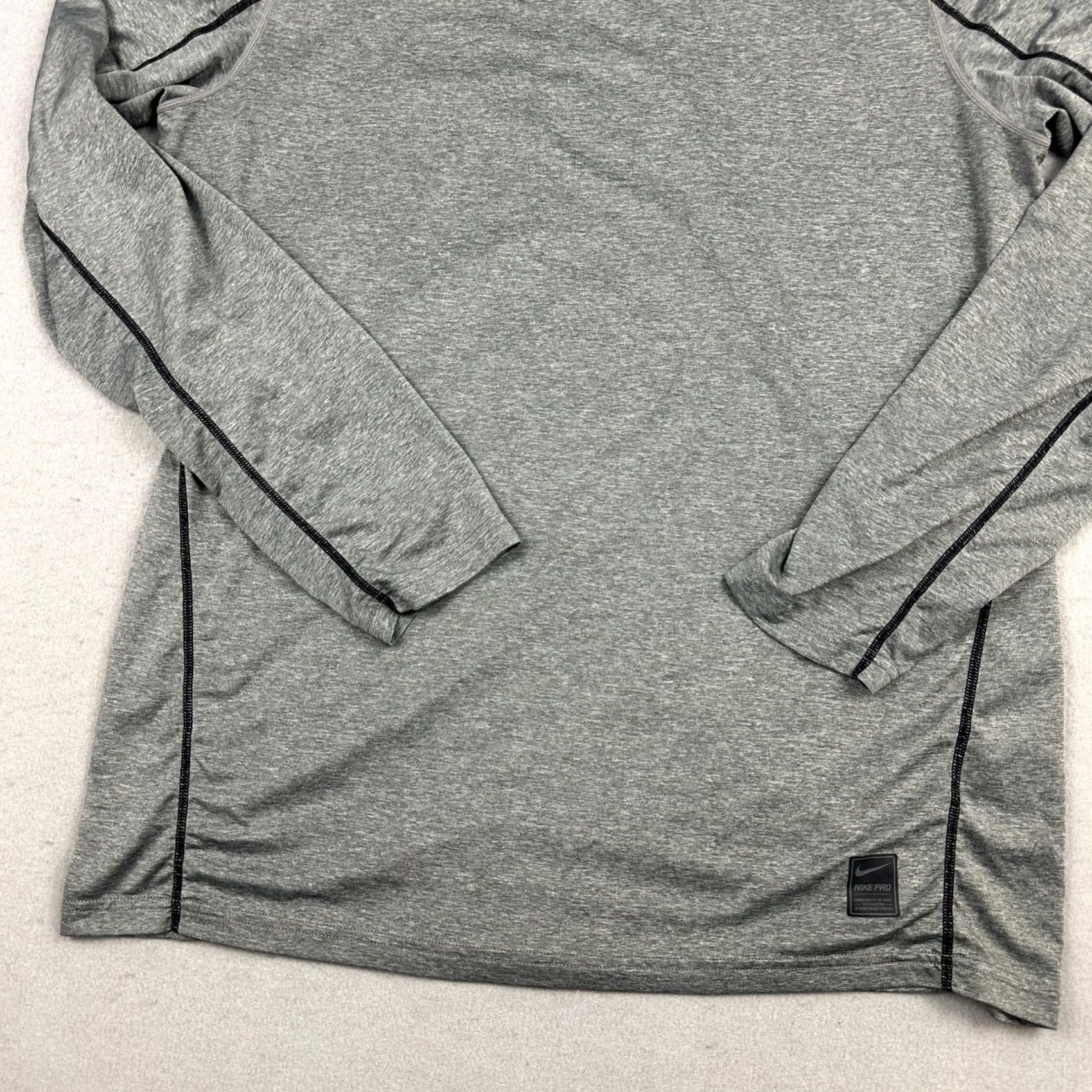 Nike Nike Pro Shirt Men L Gray Dri-FIT Fitted Training Pullover Base Layer Top L Size US L / EU 52-54 / 3 - 3 Thumbnail