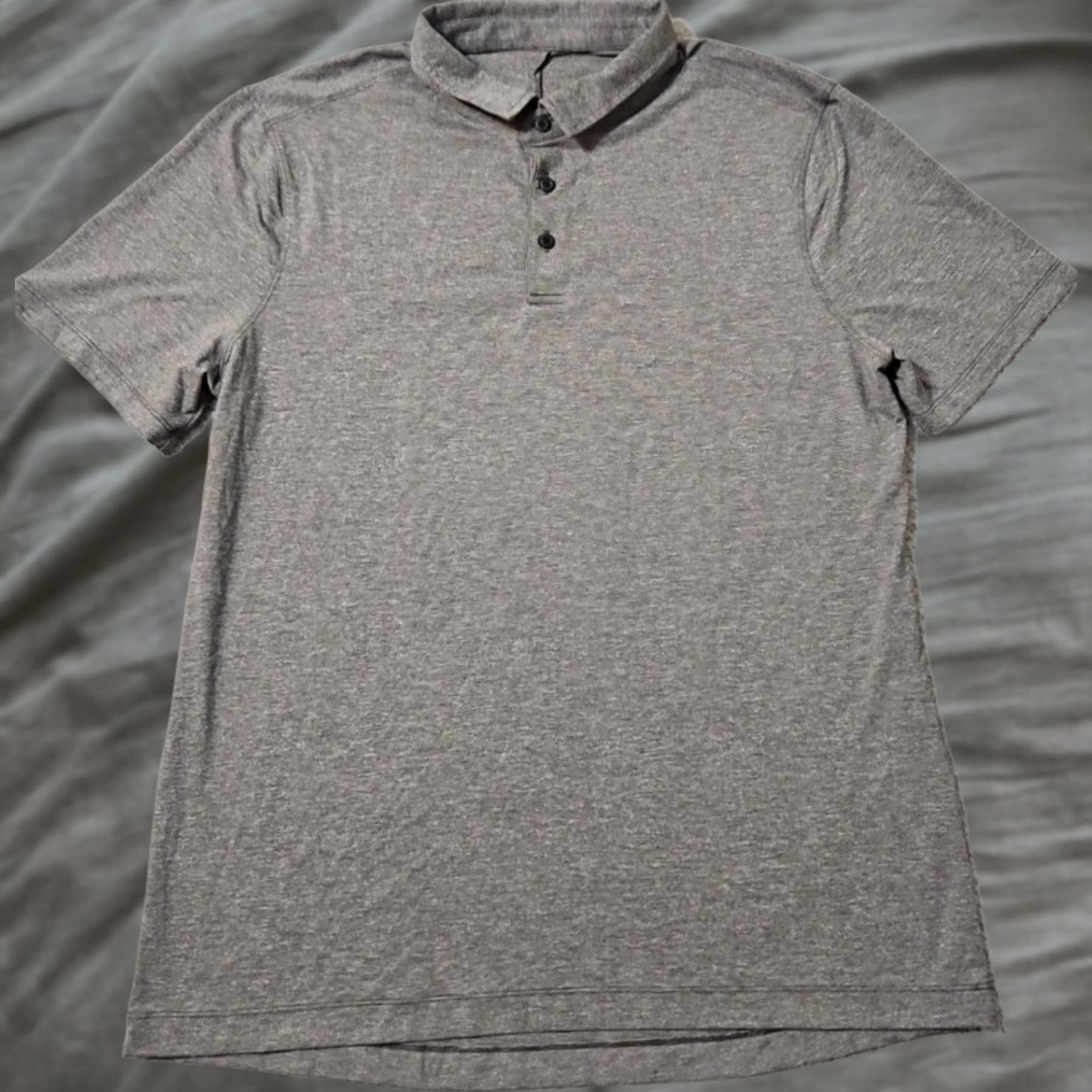 Lululemon Lululemon Polo Shirt Mens Size XL Gray Performance Short Sleeve Casual Golf Flex Size US XL / EU 56 / 4 - 1 Thumbnail