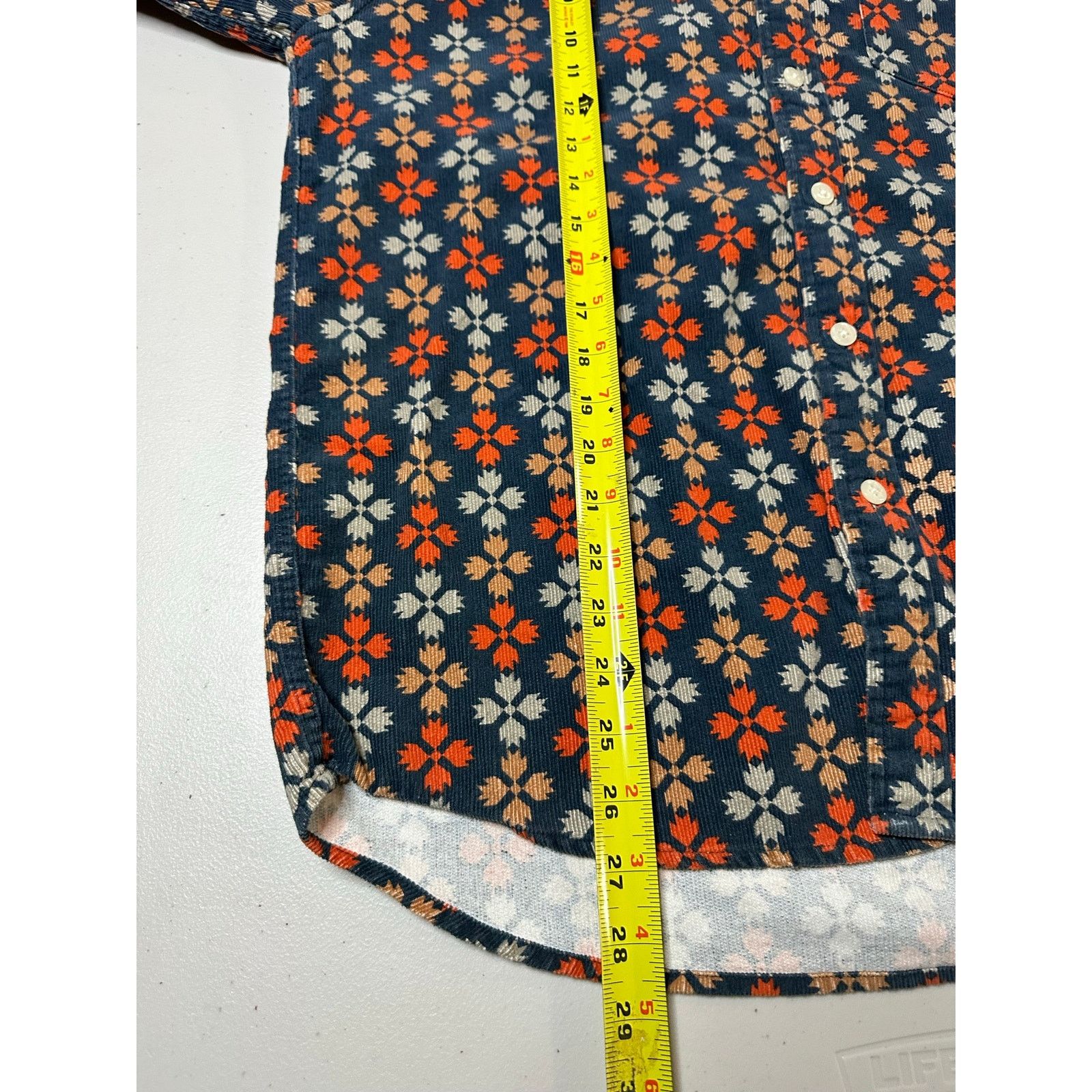 Poler Poler Corduroy Button Down Shirt Size M Bear Paw Print Camp Size US M / EU 48-50 / 2 - 7 Thumbnail