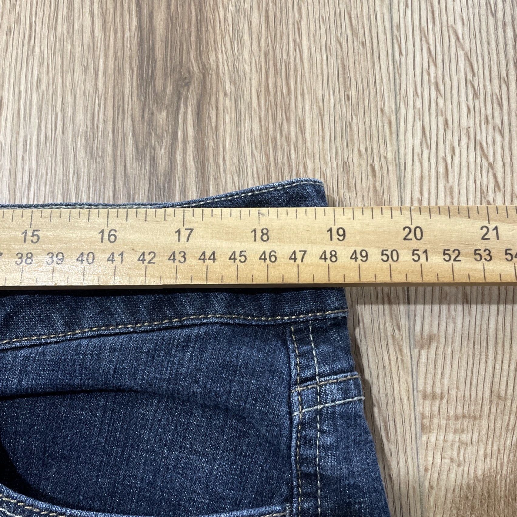 Lee Lee Jeans Women's Plus Size 18 Medium Blue Mid Rise Straight Leg Denim Size 40" / US 18 - 5 Thumbnail