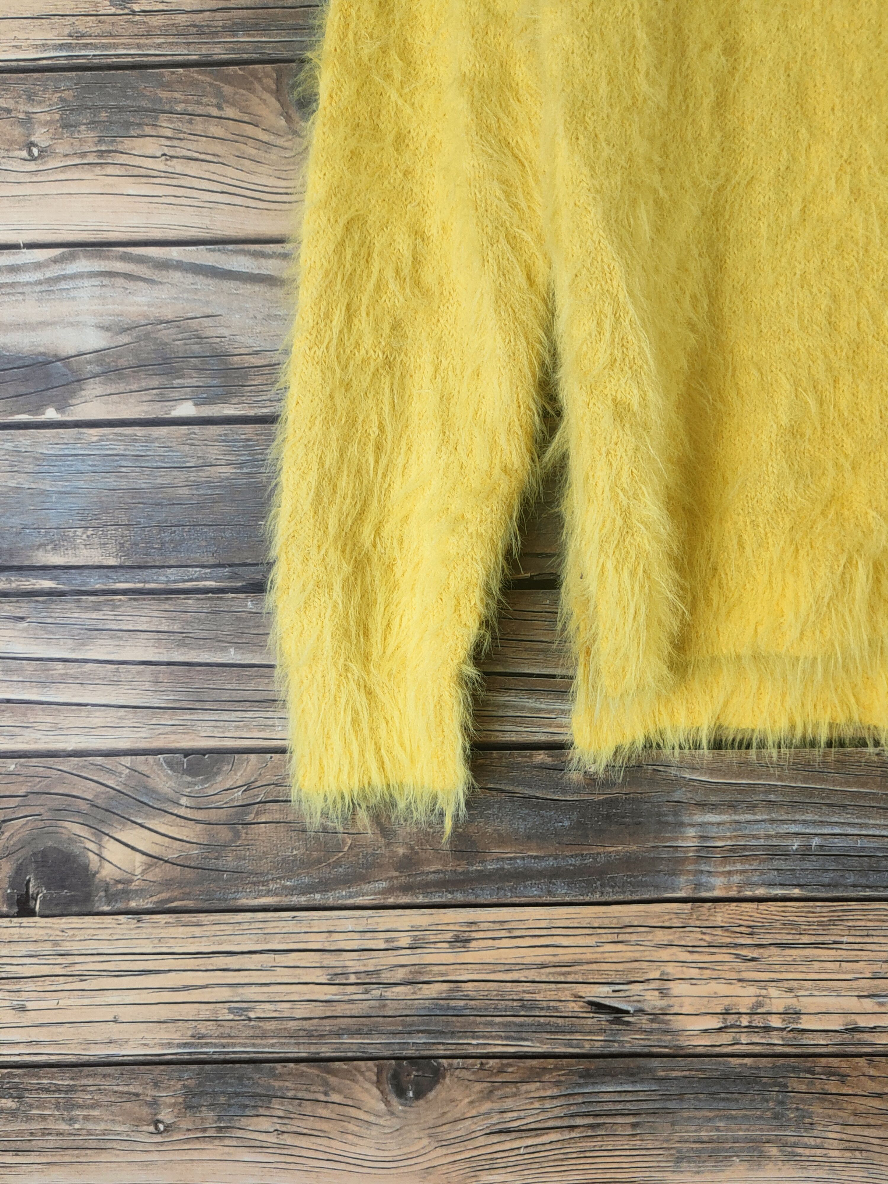 Japanese Brand DL Khalita Yellow Fur Mohair Knitwear #46-513 Size US S / EU 44-46 / 1 - 4 Thumbnail
