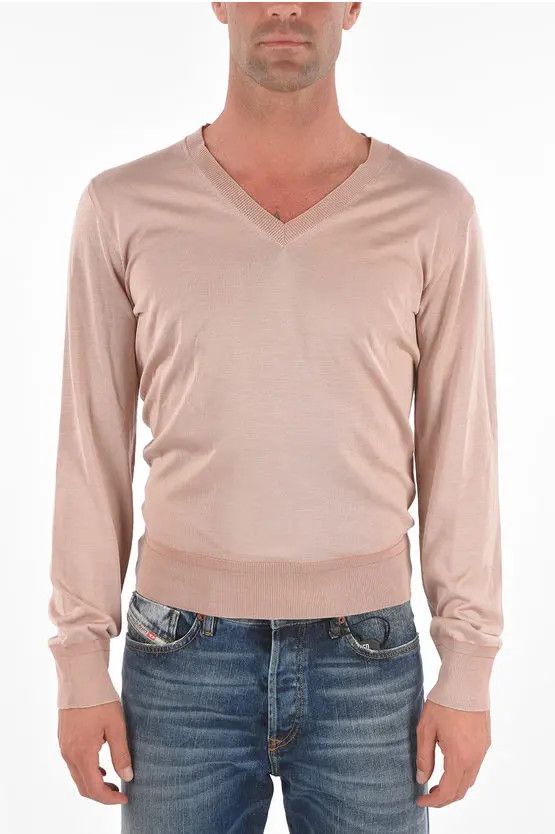o1loc1c0724 TFK100 V-Neck Sweater in Light Pink