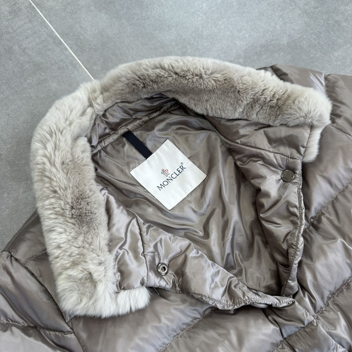 Moncler Authentic Moncler Cirse Women Puffer Down Jacket with Fur Size M / US 6-8 / IT 42-44 - 9 Thumbnail