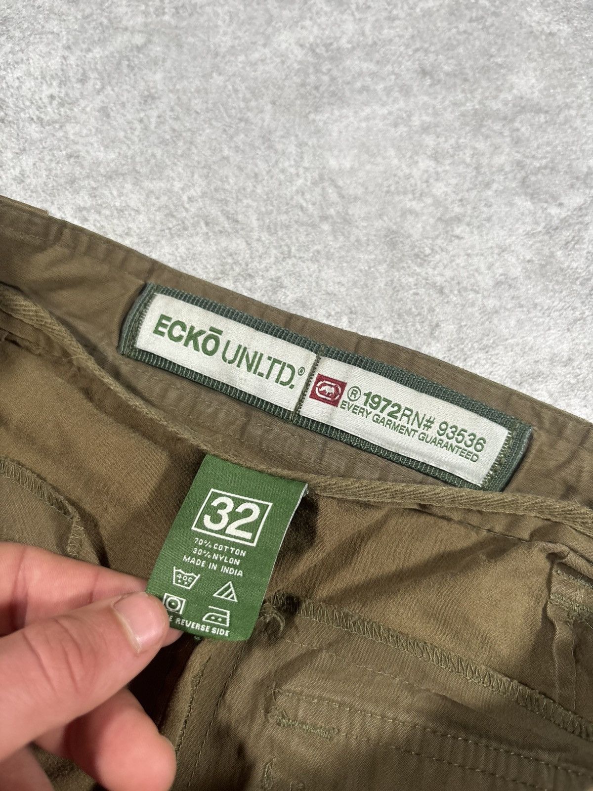 Ecko Unltd. Ecko untd. Cargo shorts vintage 90s sk8 workclothing work Size US 32 / EU 48 - 10 Thumbnail