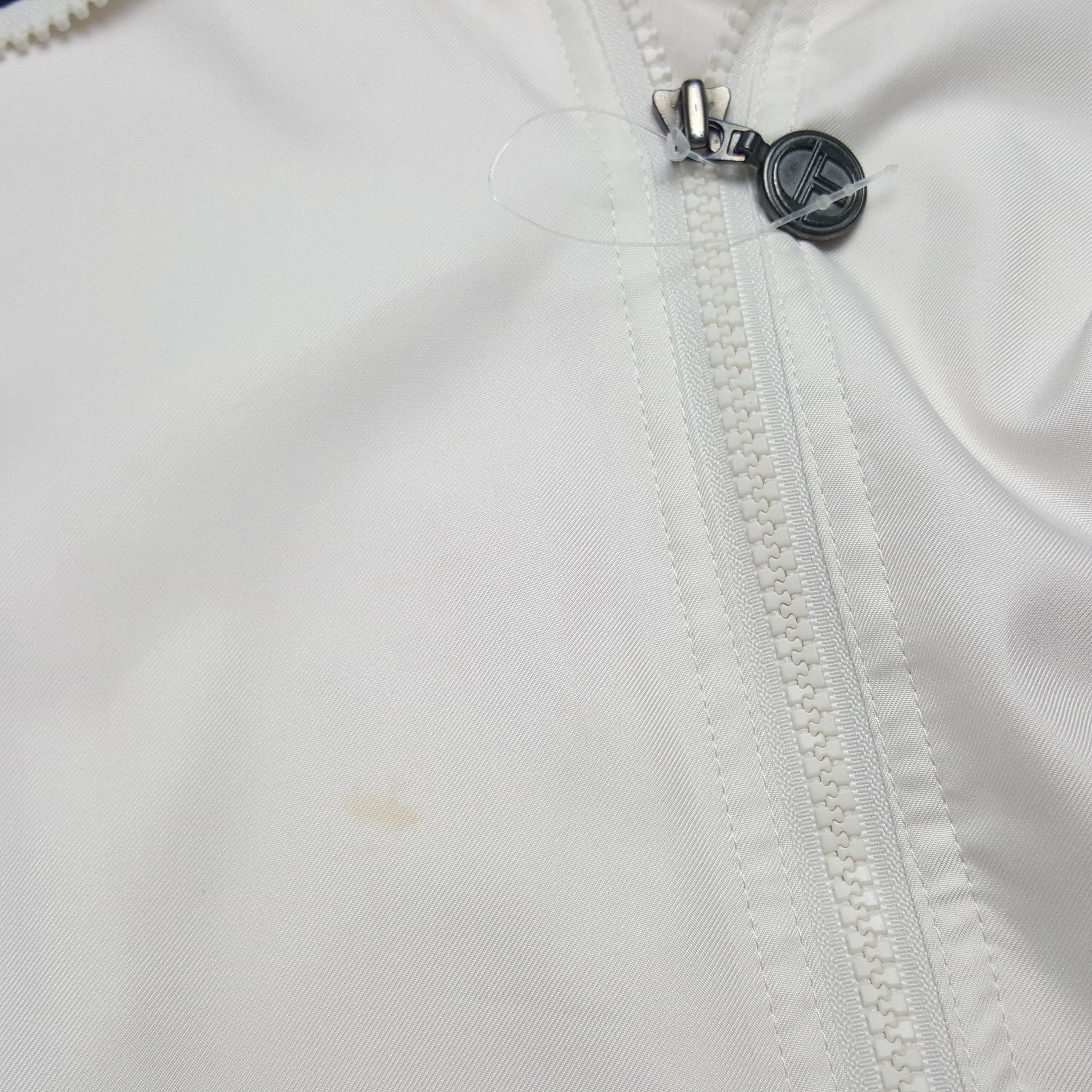 Sergio Tacchini × Vintage Vintage Sergio Tacchini Sports Style Windbreaker Jacket Size US M / EU 48-50 / 2 - 6 Thumbnail