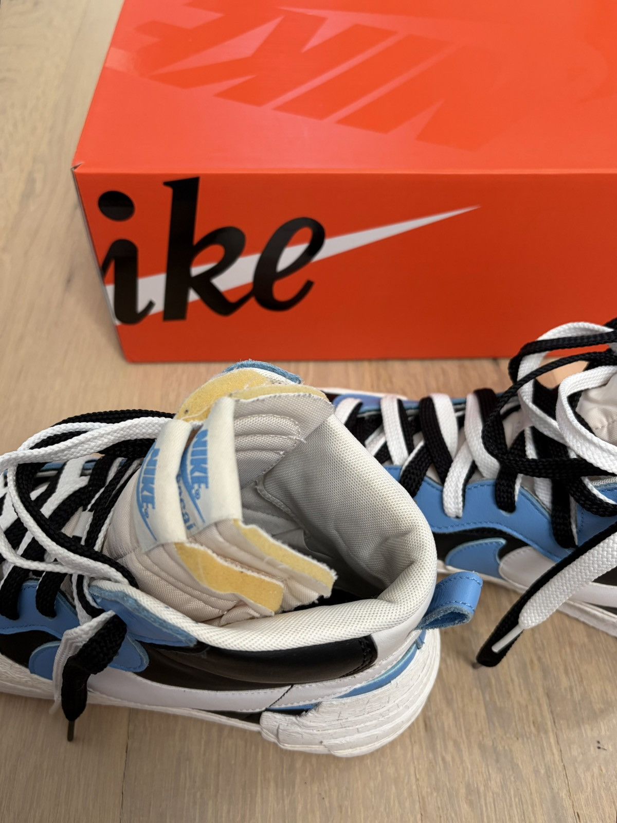 Nike × Sacai Nike x Sacai Blazer Mid Black Legend Blue 2019 BV0072-001 Size US 10 / EU 43 - 14 Thumbnail