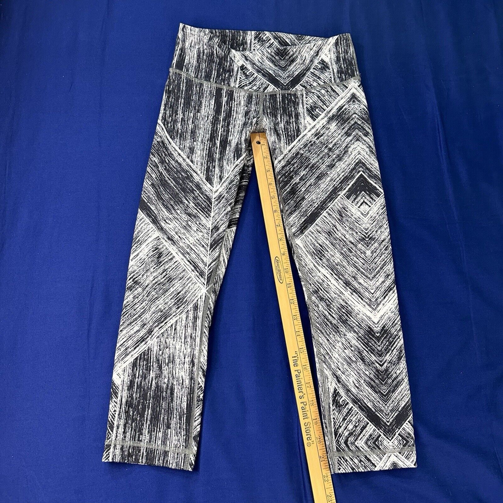 Lululemon Lululemon Wunder Under 6 Leggings Brush Stroke Crop 22" Size 28" / US 6 / IT 42 - 1 Thumbnail