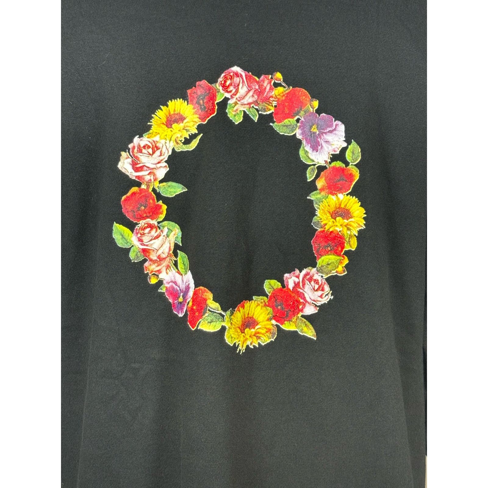 Unknown London Black Scale Flower Wreath Black Pullover Hoodie Men’s Size L Size US L / EU 52-54 / 3 - 6 Thumbnail