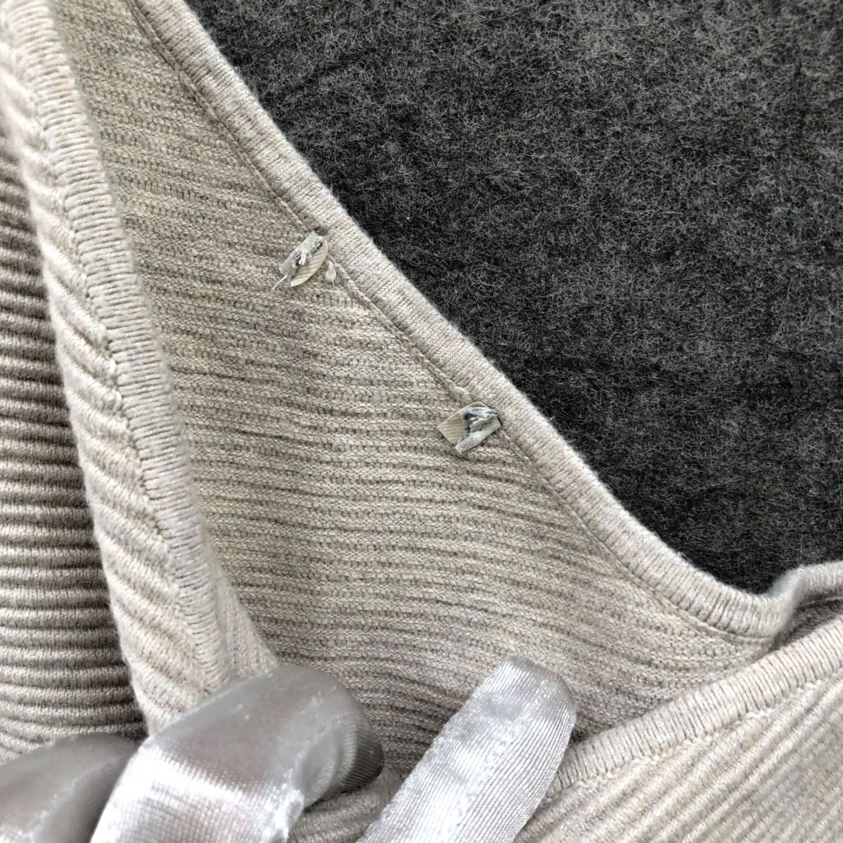 Abercrombie & Fitch Abercrombie & Fitch One Shoulder Ribbed Bodysuit Womens S Beige Knit Sweater Size S / US 4 / IT 40 - 7 Thumbnail