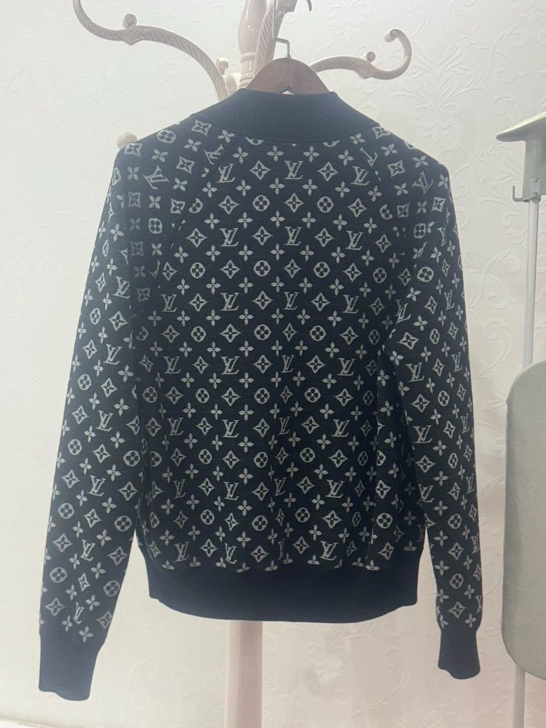 Louis Vuitton LOUIS VUITTON Reversible LOGO Baseball Jacket 2501-Nextarro Size US S / EU 44-46 / 1 - 2 Thumbnail