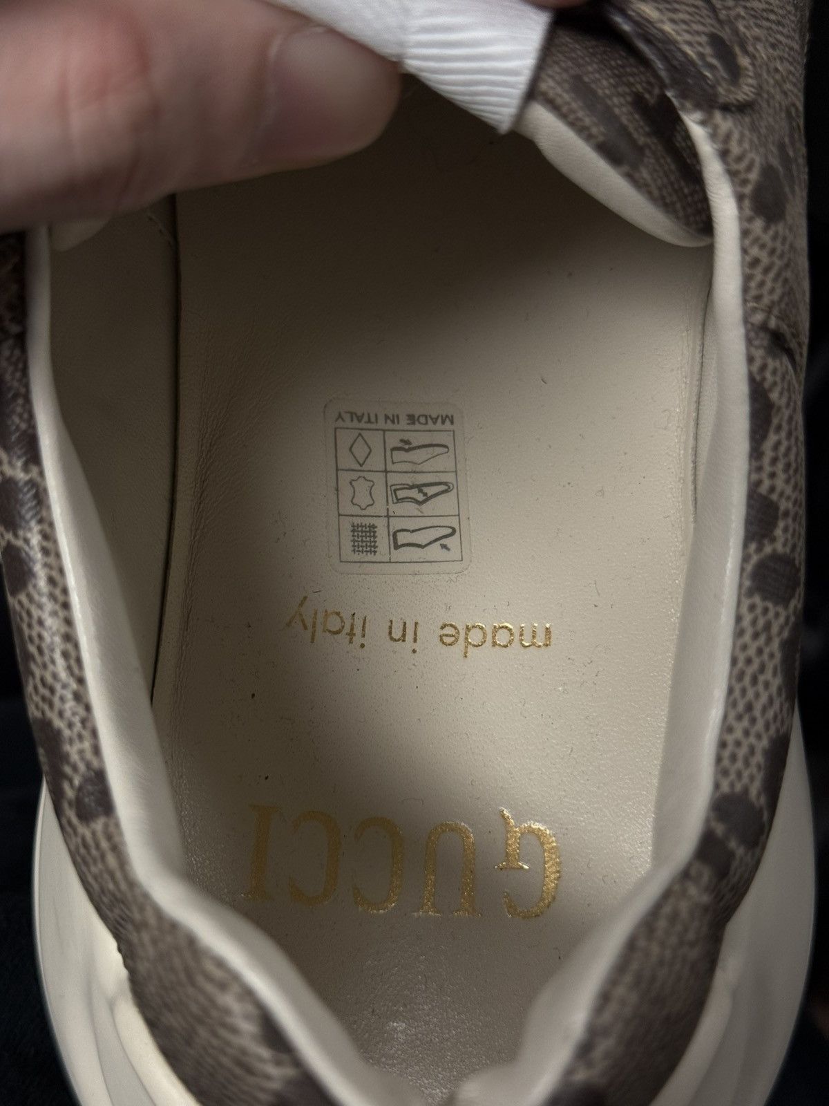 Gucci Gucci Beige Monogram Rhyton Sneakers Size 9G/9.5US Size US 9.5 / EU 42-43 - 17 Thumbnail