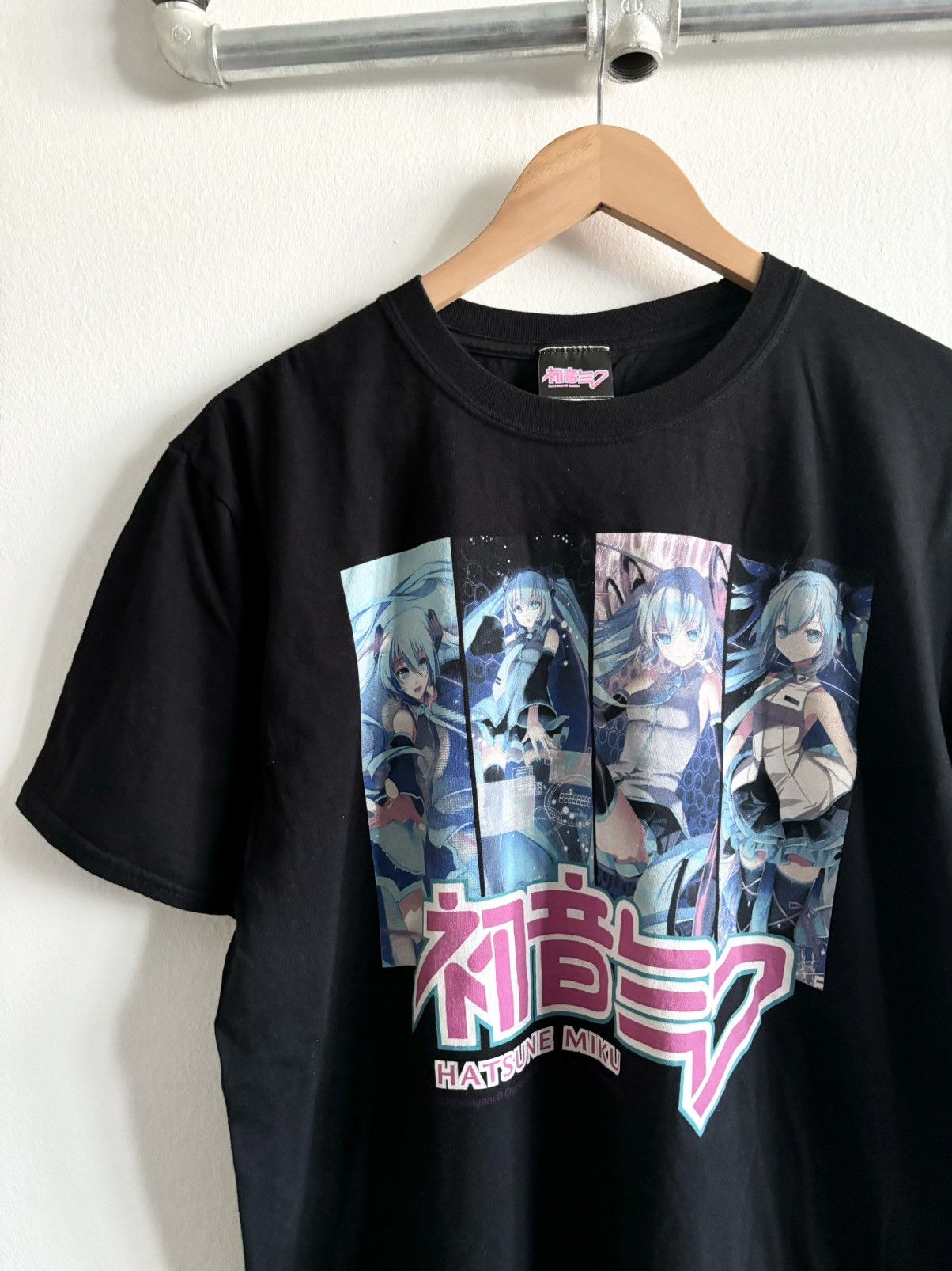 Anime Anime HATSUNE MIKE Mange T Shirt Rare Size US L / EU 52-54 / 3 - 2 Thumbnail