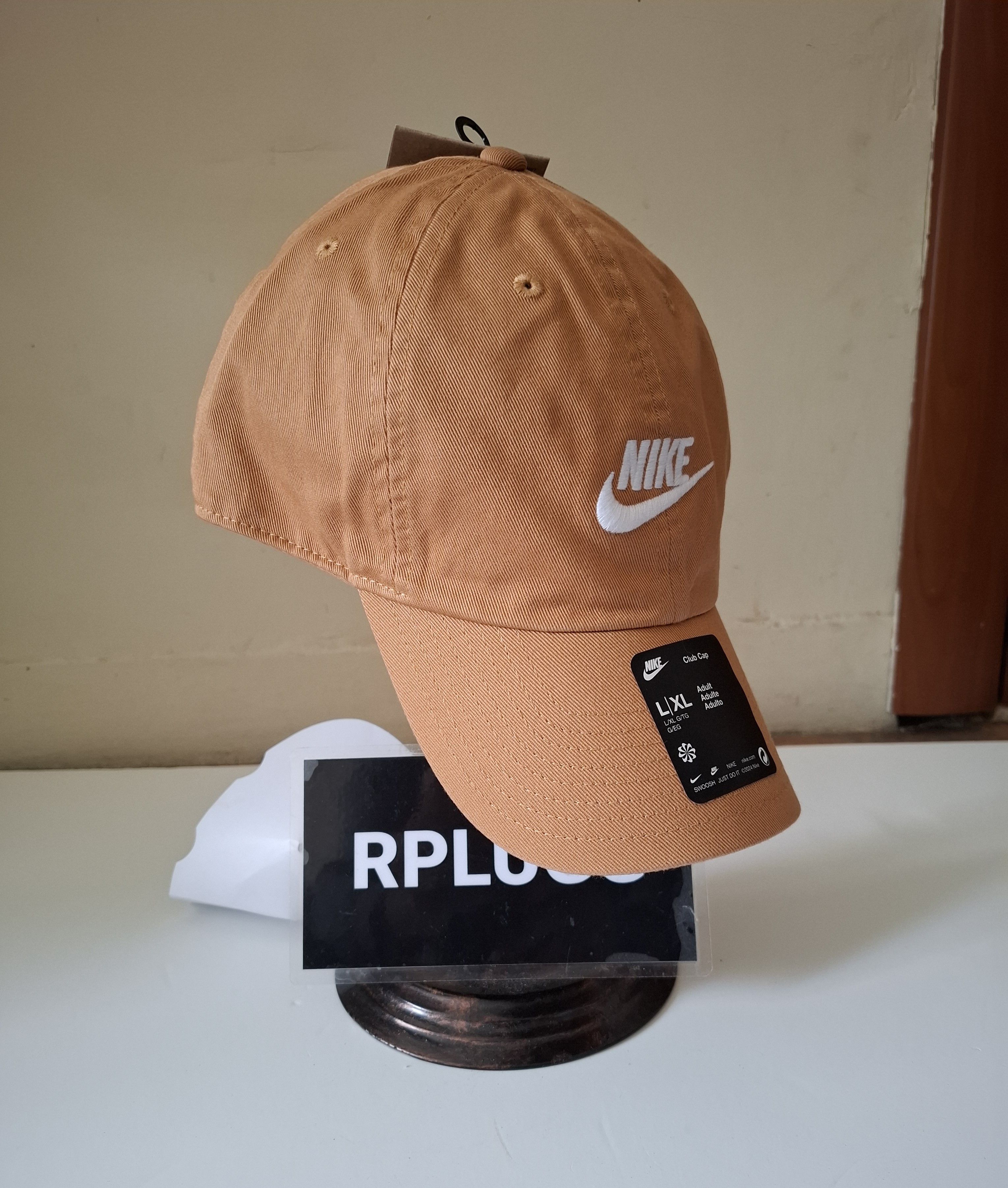 Nike Nike L/XL Club Unstructured Futura Wash Cap Size ONE SIZE - 3 Thumbnail