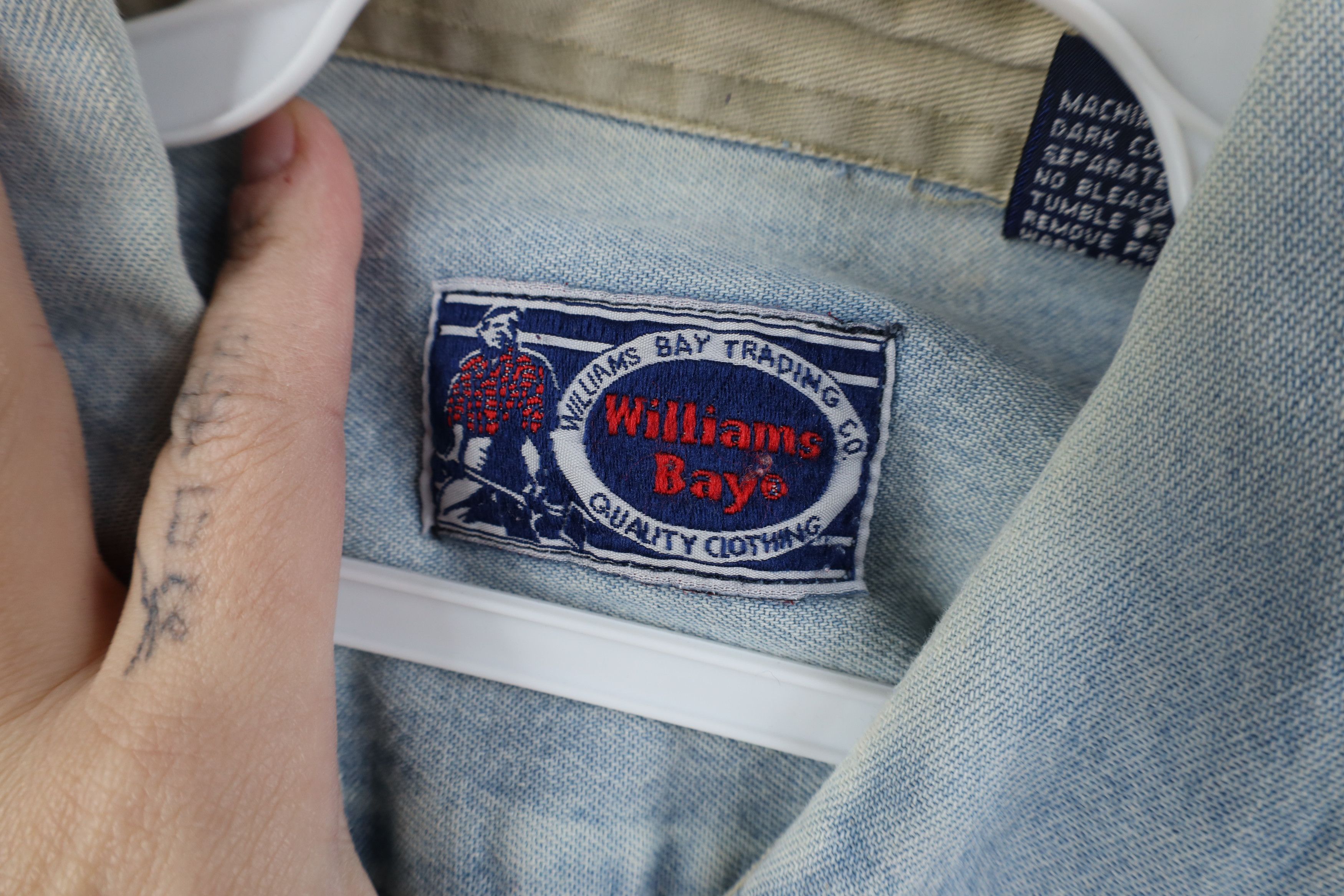 Vintage Vintage 90s Streetwear Baggy Denim Jean Button Shirt Blue Size US L / EU 52-54 / 3 - 10 Thumbnail