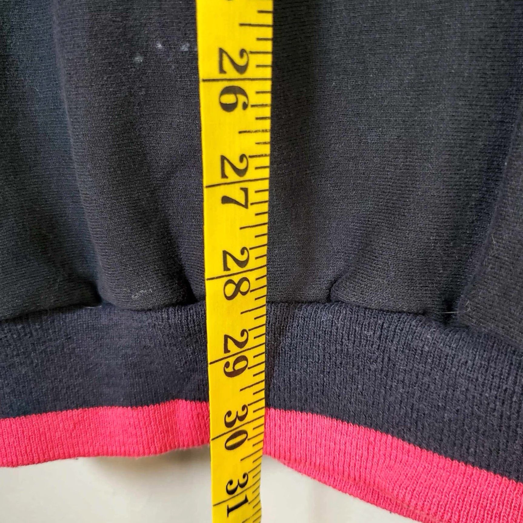 Nike VINTAGE Nike Sweatshirt Shirt Mens L Black 90s Sports Footlocker USA RARE L Size US L / EU 52-54 / 3 - 5 Thumbnail