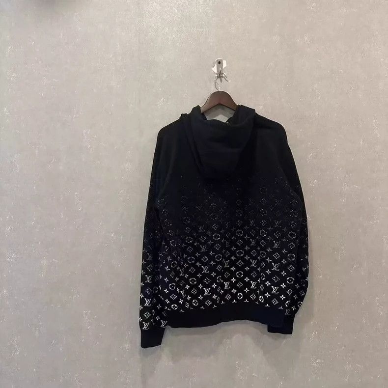 Louis Vuitton LOUIS VUITTON FW22 Black and White Full Print Gradient Hood Size US XL / EU 56 / 4 - 2 Thumbnail
