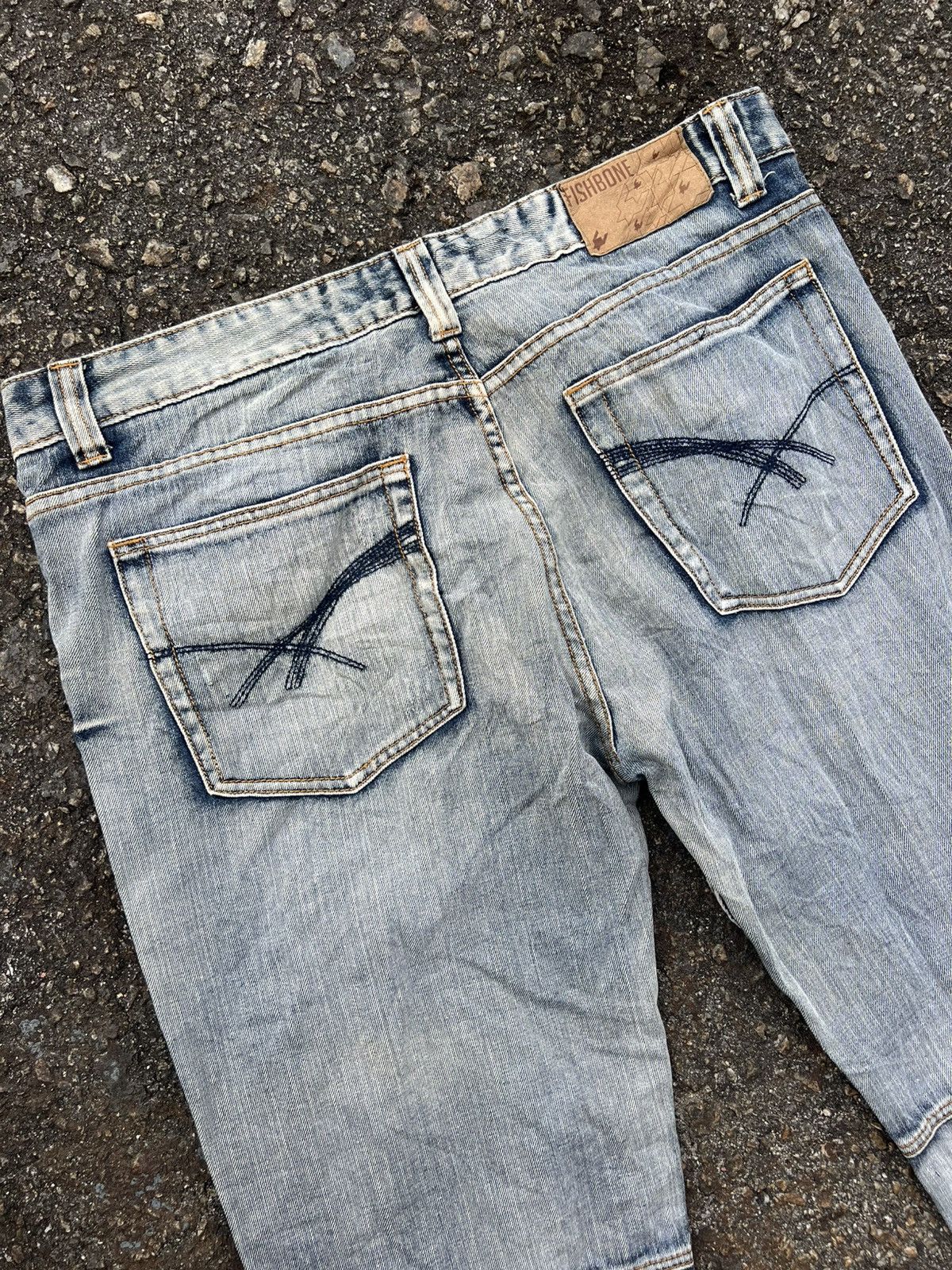Japanese Brand Fishbone BAGGY JEANS Distressed Denim Size US 39 - 11 Thumbnail