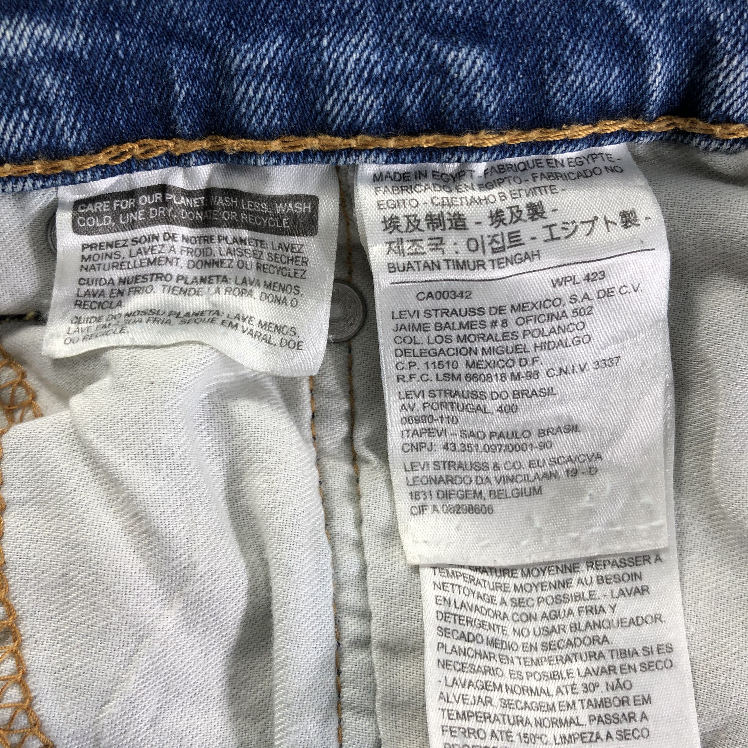 Levi's Vintage Blue Wash Levis 505 Jeans-J3464 Size US 35 - 11 Thumbnail