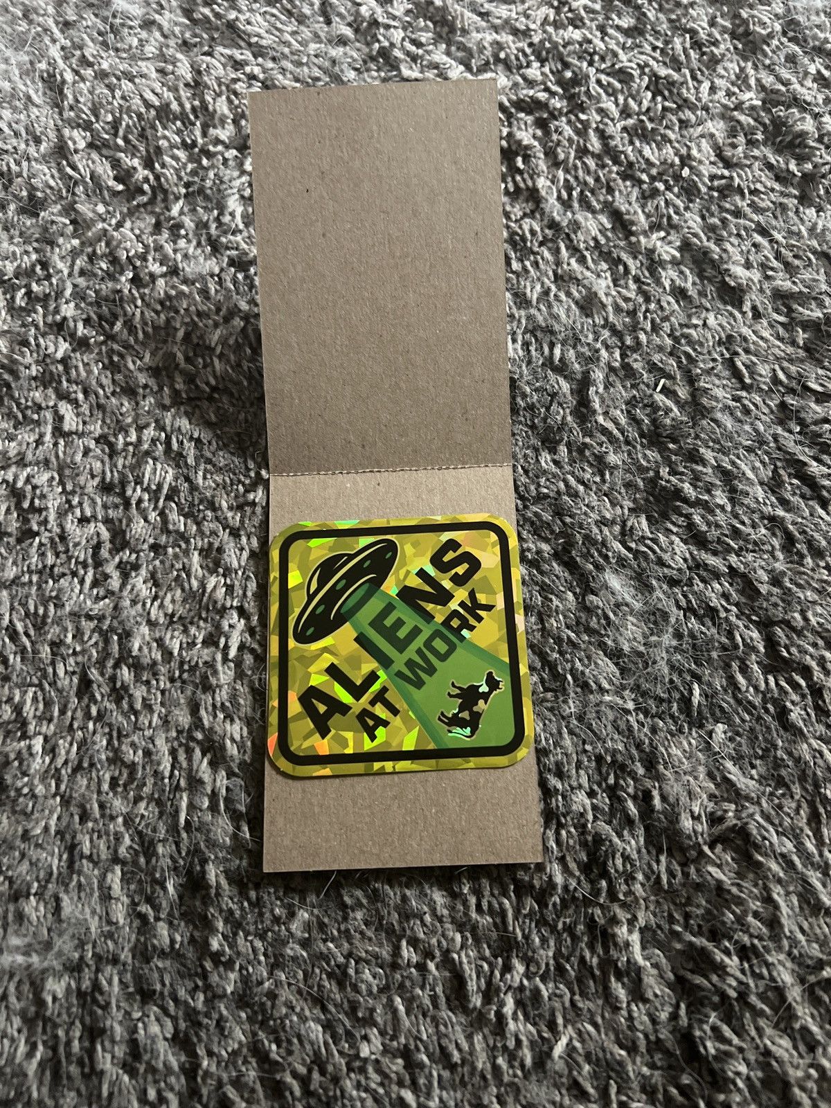 Hypebeast × Vintage Declassified Alien Files Series 1 Sticker Size ONE SIZE - 1 Thumbnail