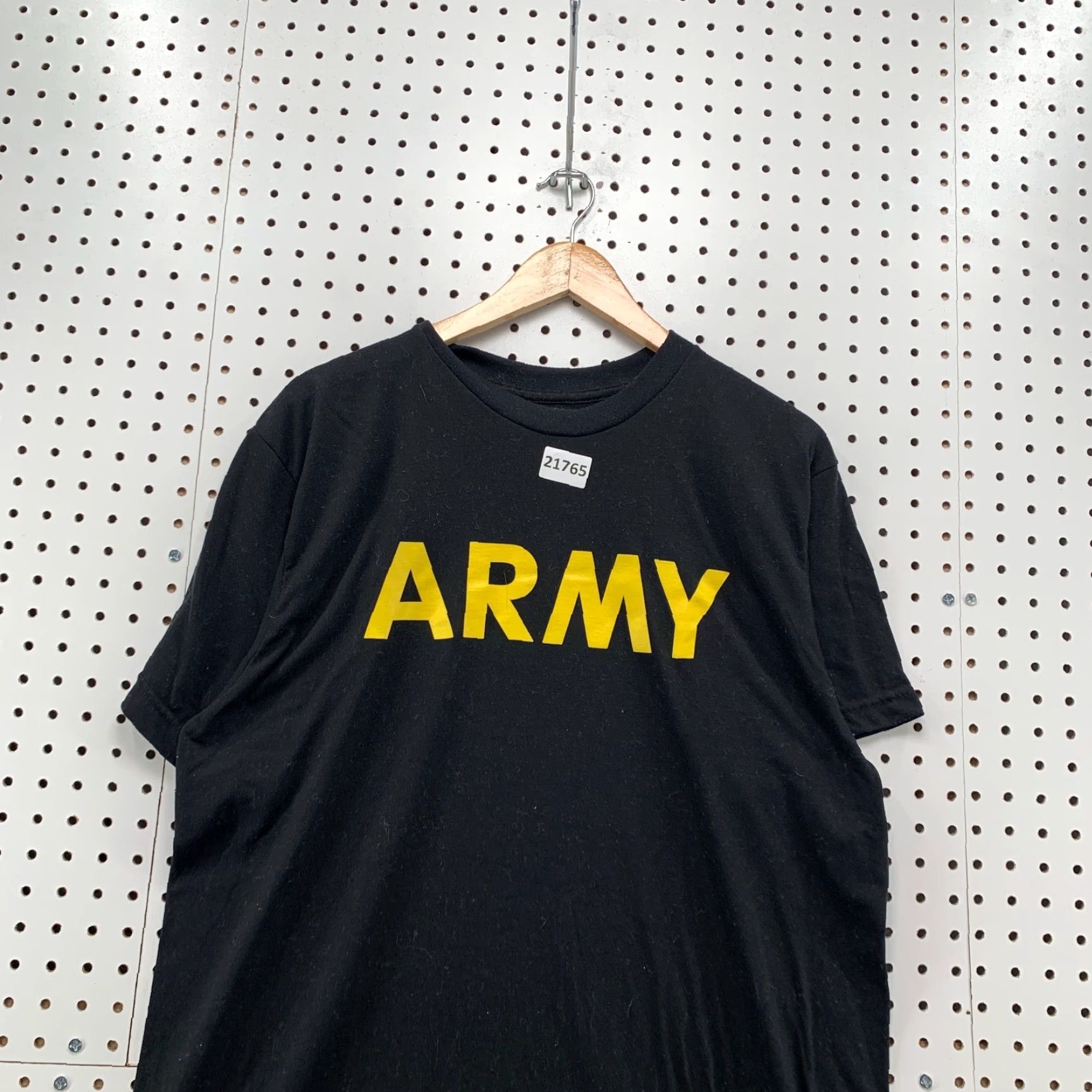 Spell VINTAGE Army T-Shirt Black Yellow Spell Out Adult Large Short Sleeve Regular Fit Size US L / EU 52-54 / 3 - 5 Thumbnail