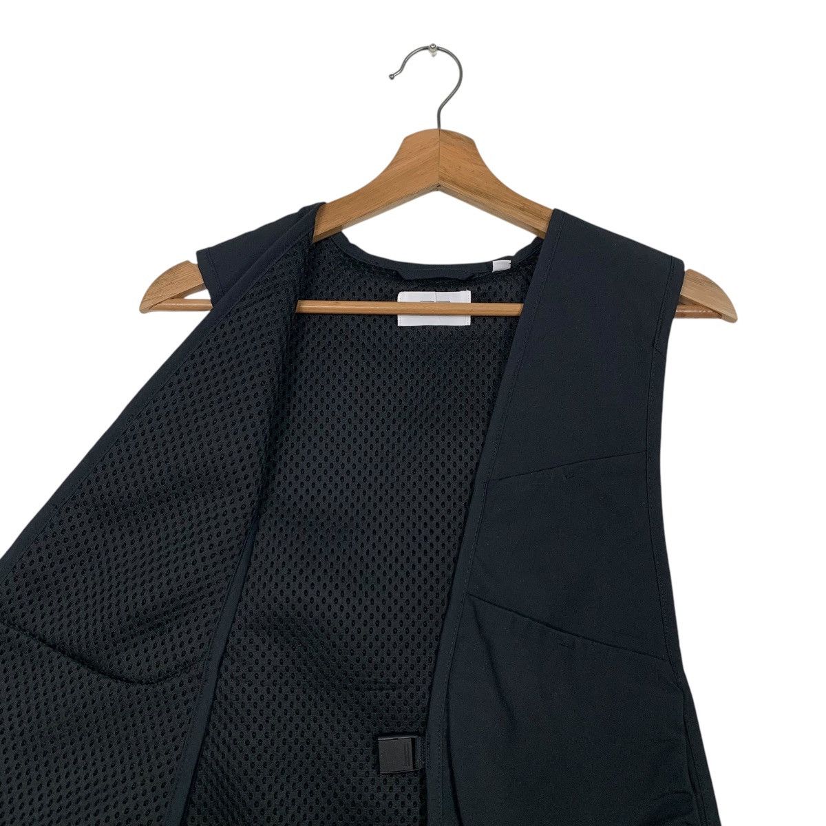 Lemaire × Uniqlo UNIQLO U LEMAIRE SPORTS VEST #2468-C111 Size L / US 10 / IT 46 - 11 Thumbnail