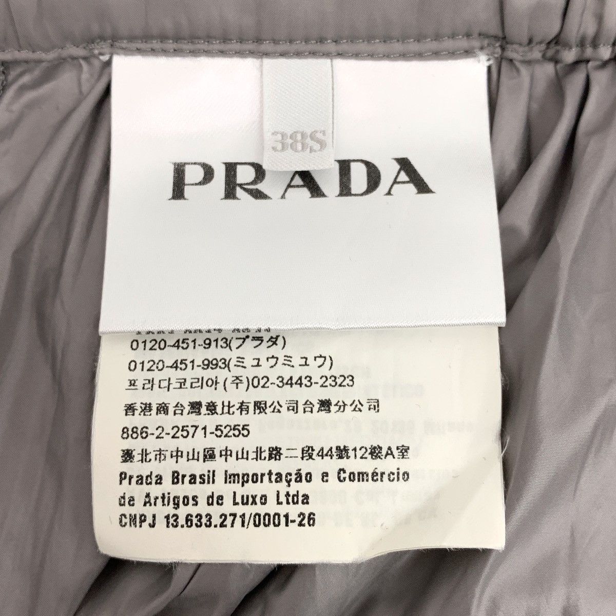 Prada Prada Grey Pleated Long Skirt K26WX Size 26" / US 2 / IT 38 - 7 Thumbnail