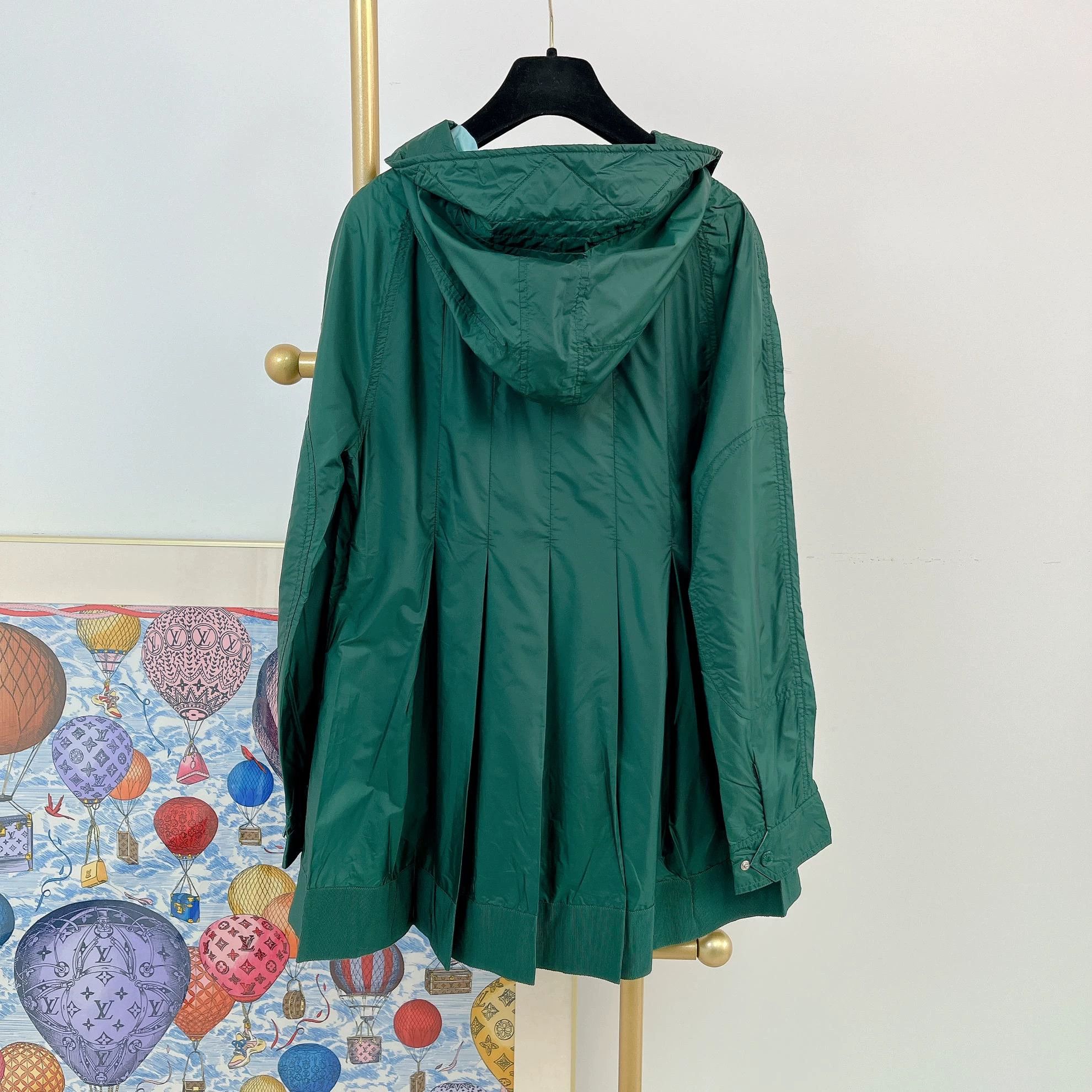 Moncler Moncler green nylon jacket size 1 Size S / US 4 / IT 40 - 2 Thumbnail