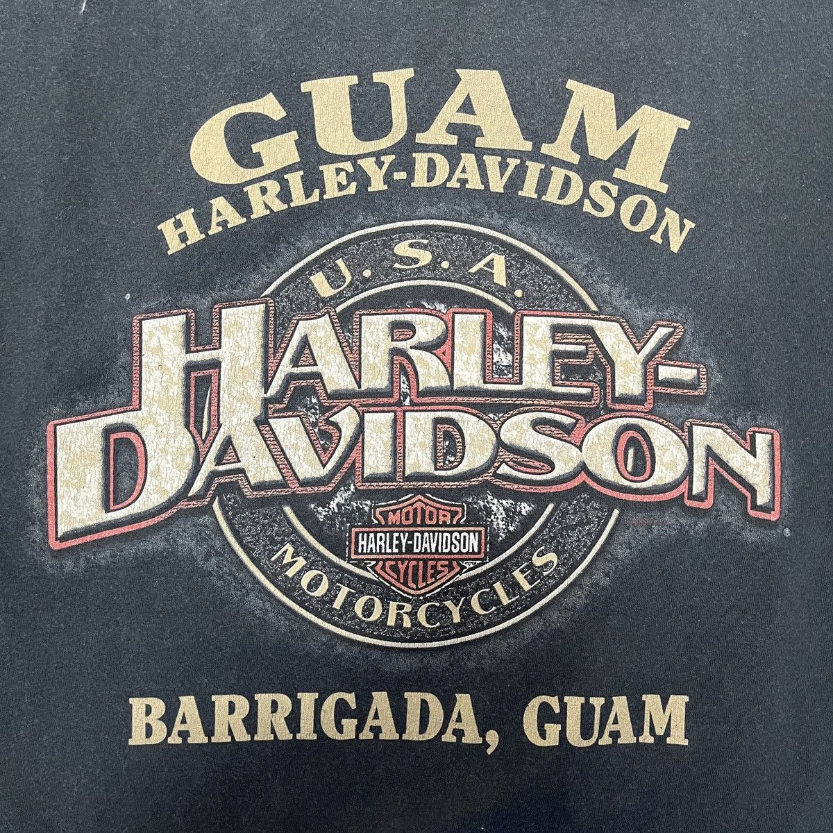 Harley Davidson Vintage Y2K Harley Davidson Barrigada Guam TShirt Size US L / EU 52-54 / 3 - 12 Thumbnail