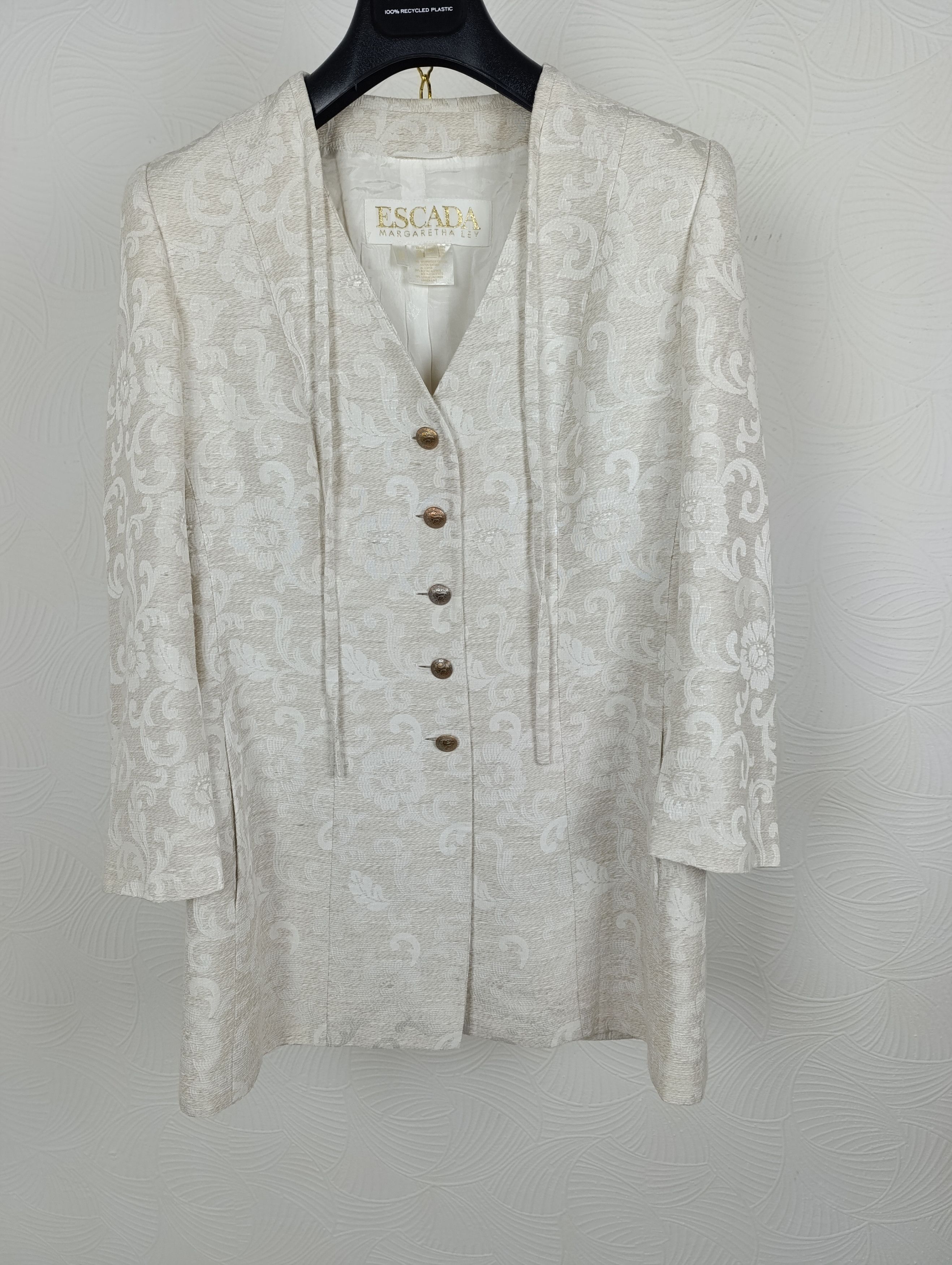 Escada ESCADA BY MARGARETHA LEY VINTAGE FLORAL JACKET Size XS / US 0-2 / IT 36-38 - 1 Thumbnail